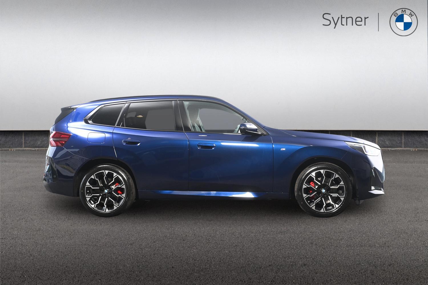 BMW X3 view 3