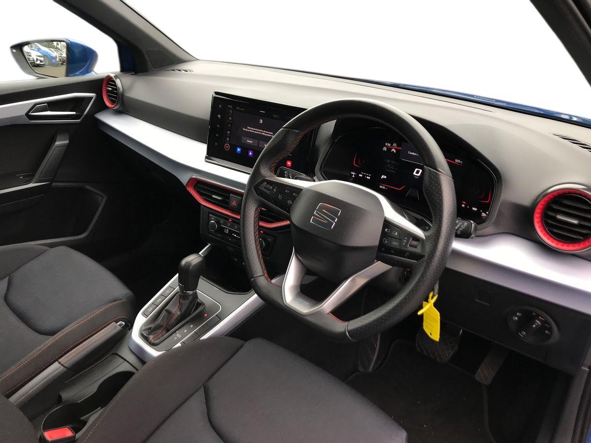SEAT Arona view 3