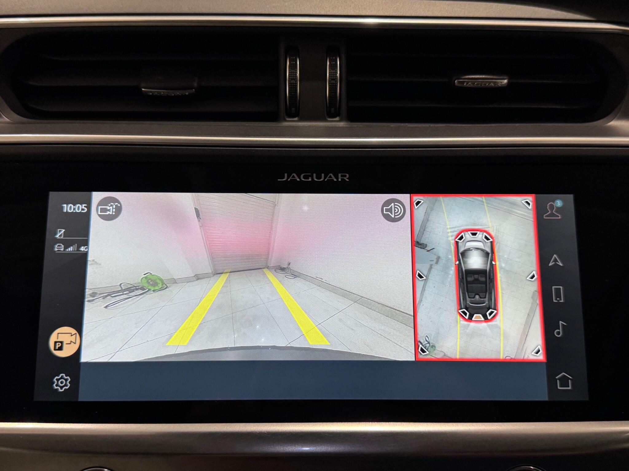 Jaguar I-Pace view 22