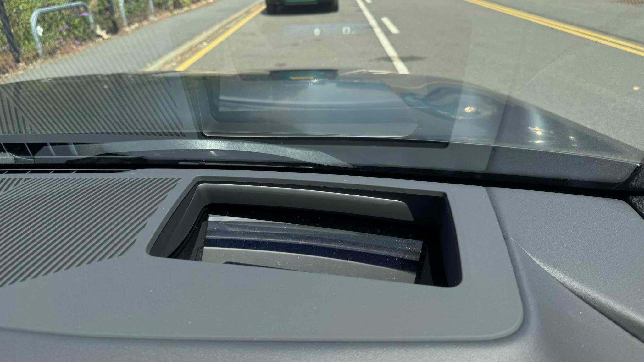 BMW M5 view 36