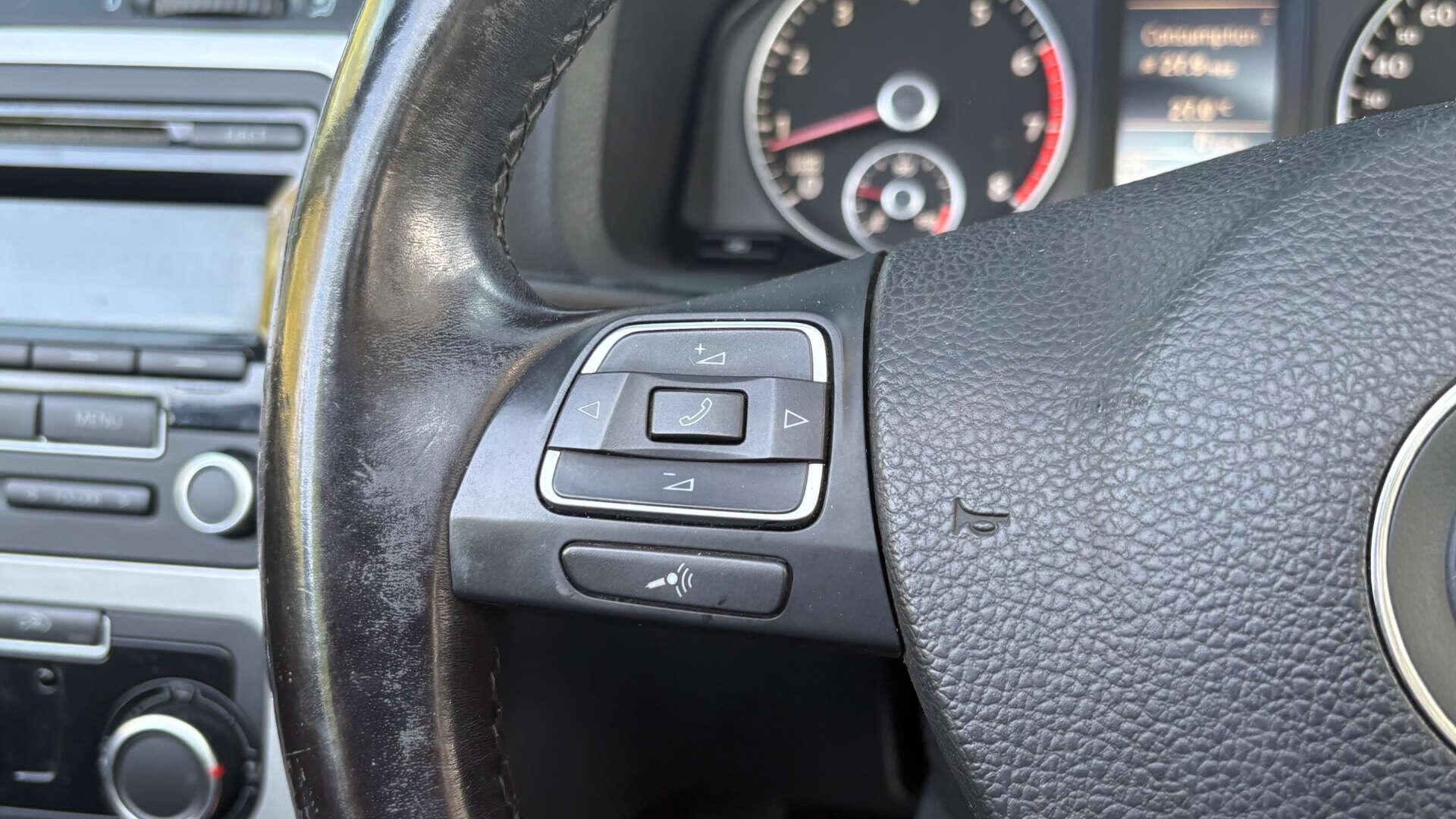 Volkswagen Eos view 17