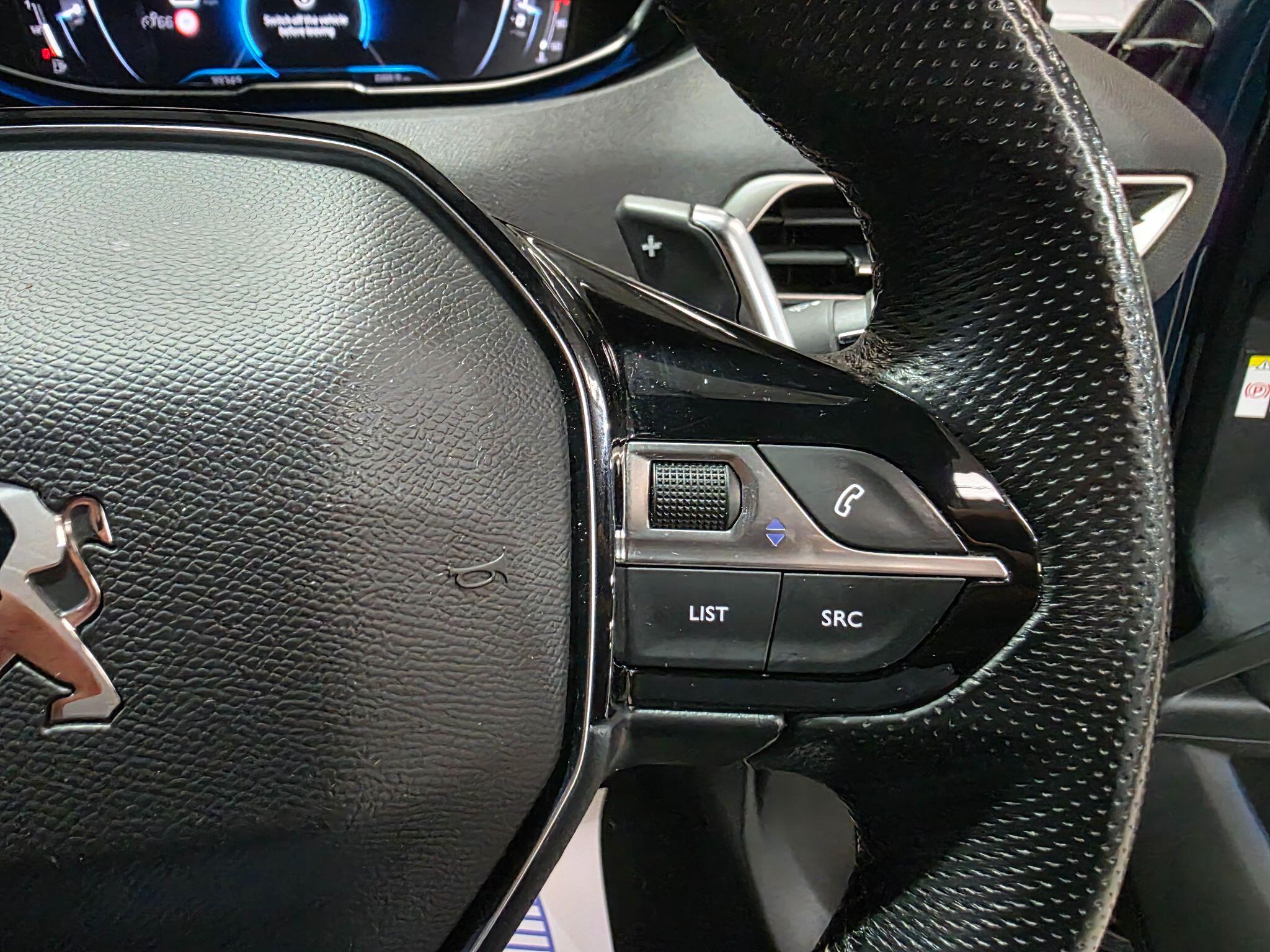 Peugeot 3008 view 15