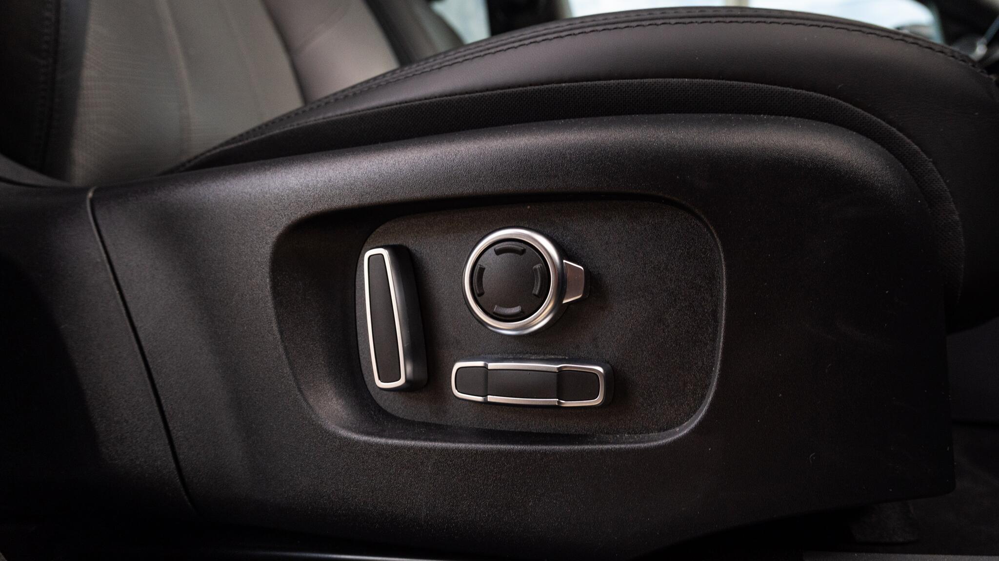 Land Rover Range Rover Evoque view 67