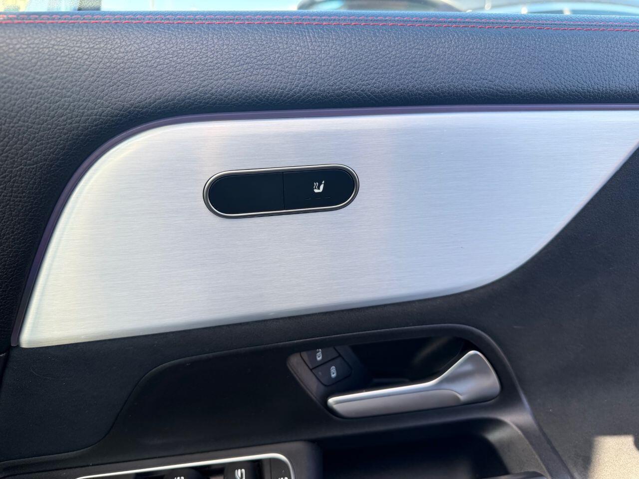 Mercedes-Benz Eqa view 42