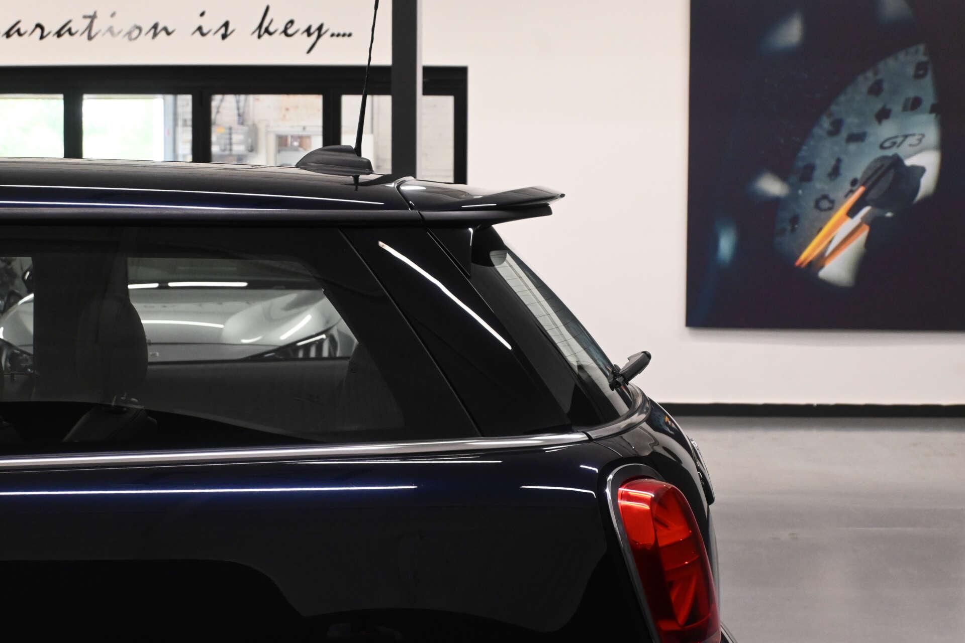 Mini Hatch view 49