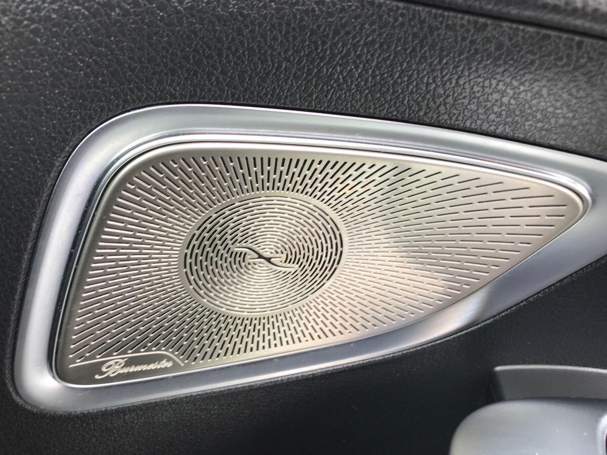 Mercedes-Benz C-Class view 20