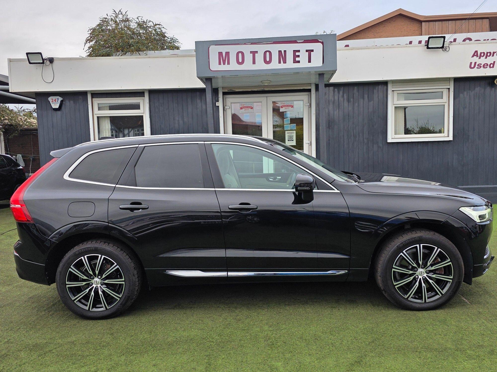 Volvo XC60 view 9