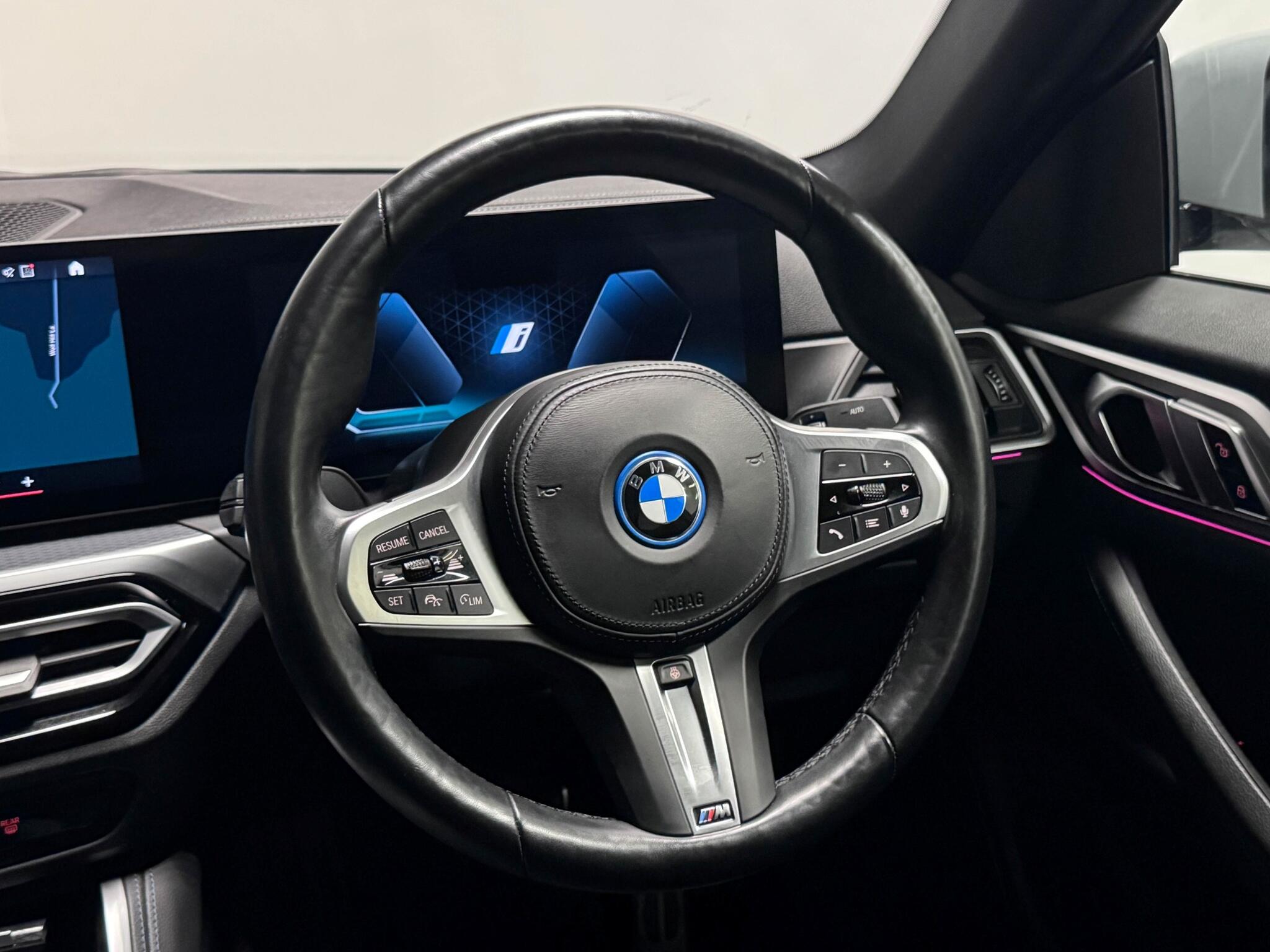 BMW I4 view 33