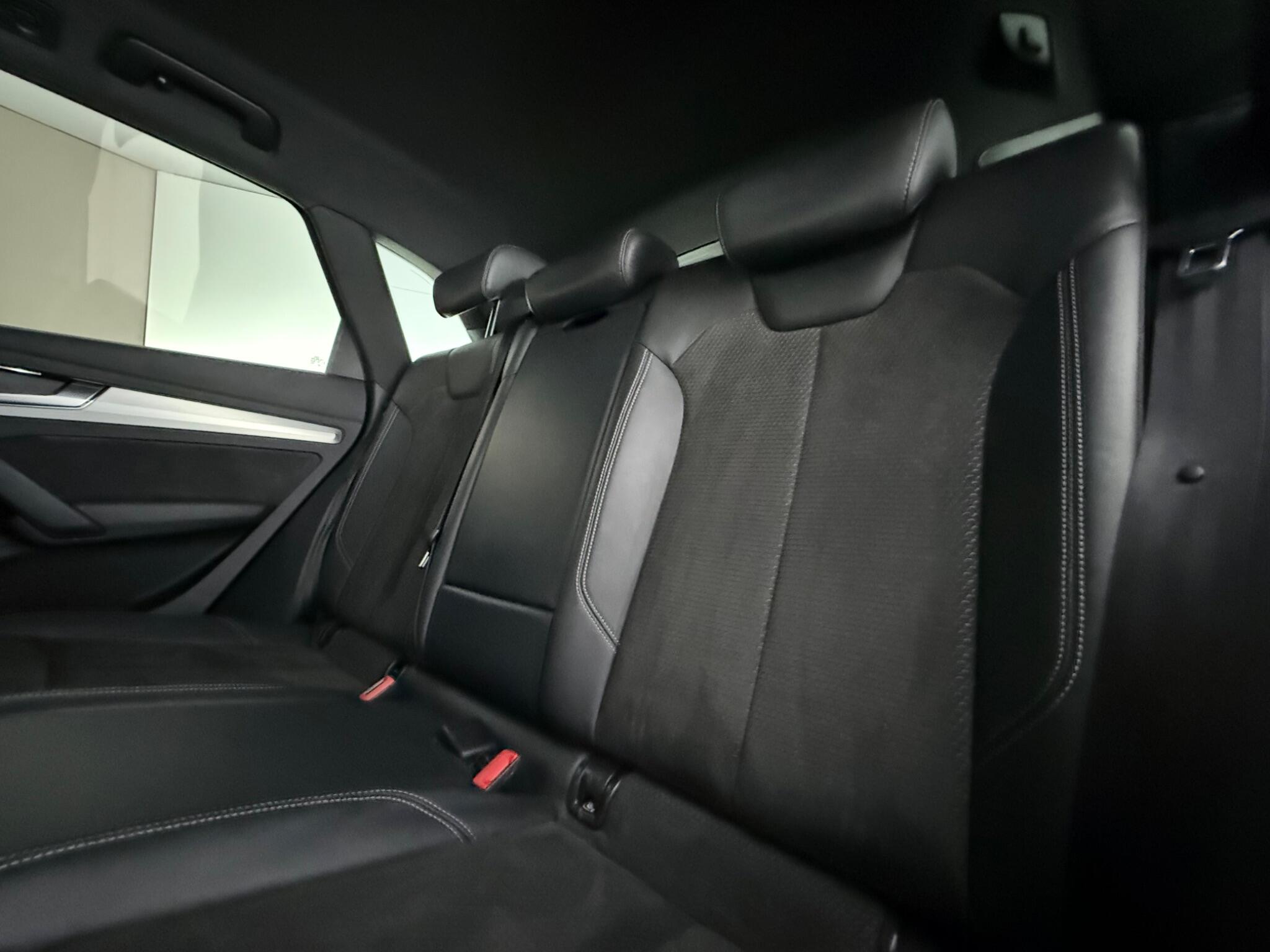 Audi Q5 view 36