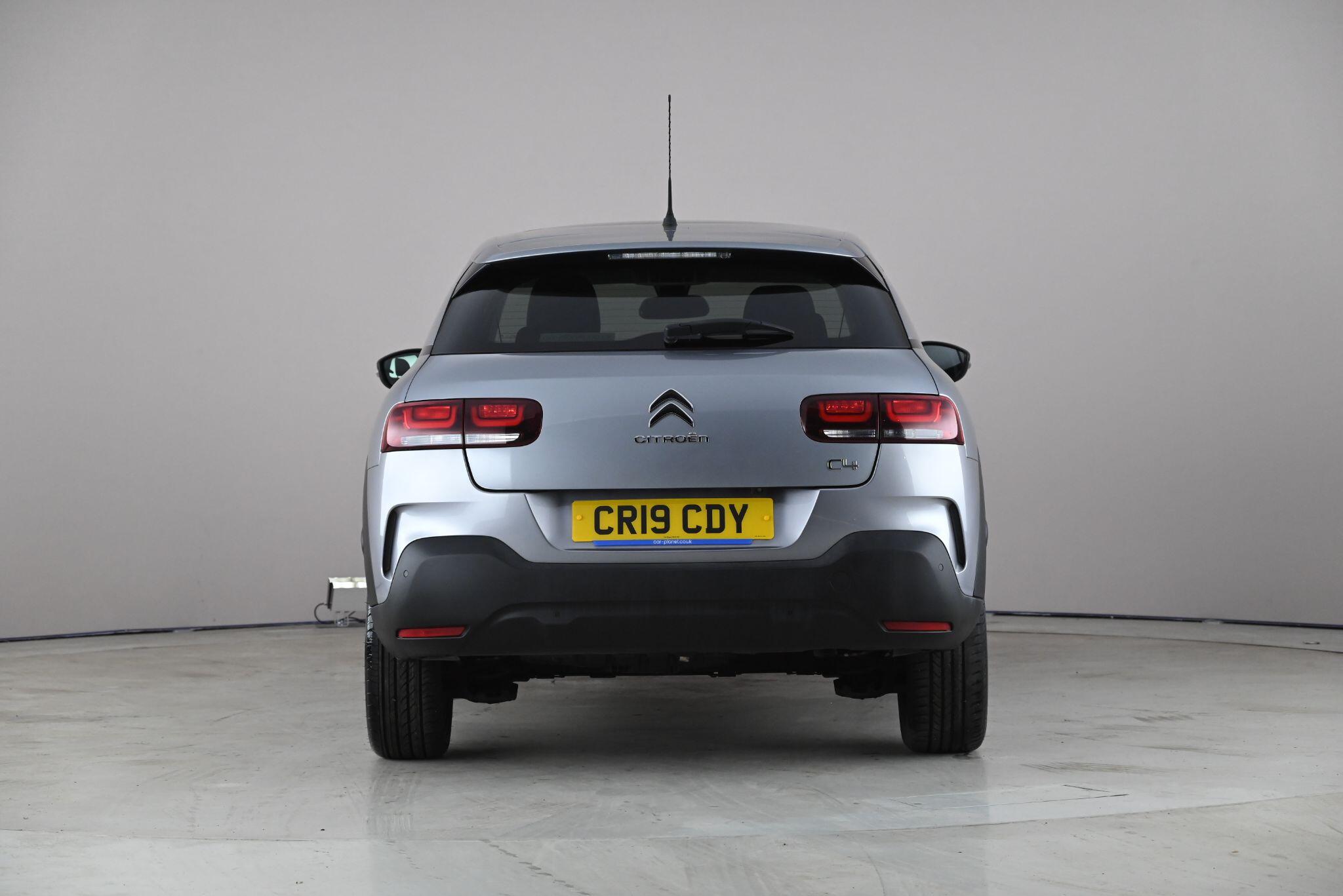 Citroen C4 Cactus view 5