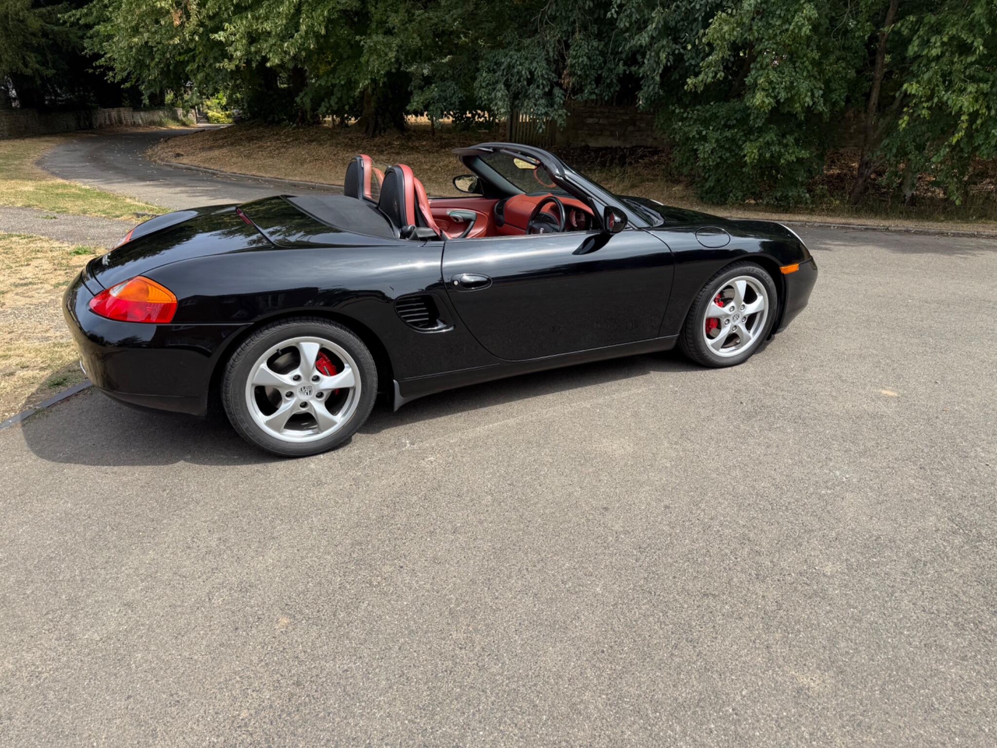 Porsche Boxster 2.7 986 2dr — photo 20 of 86