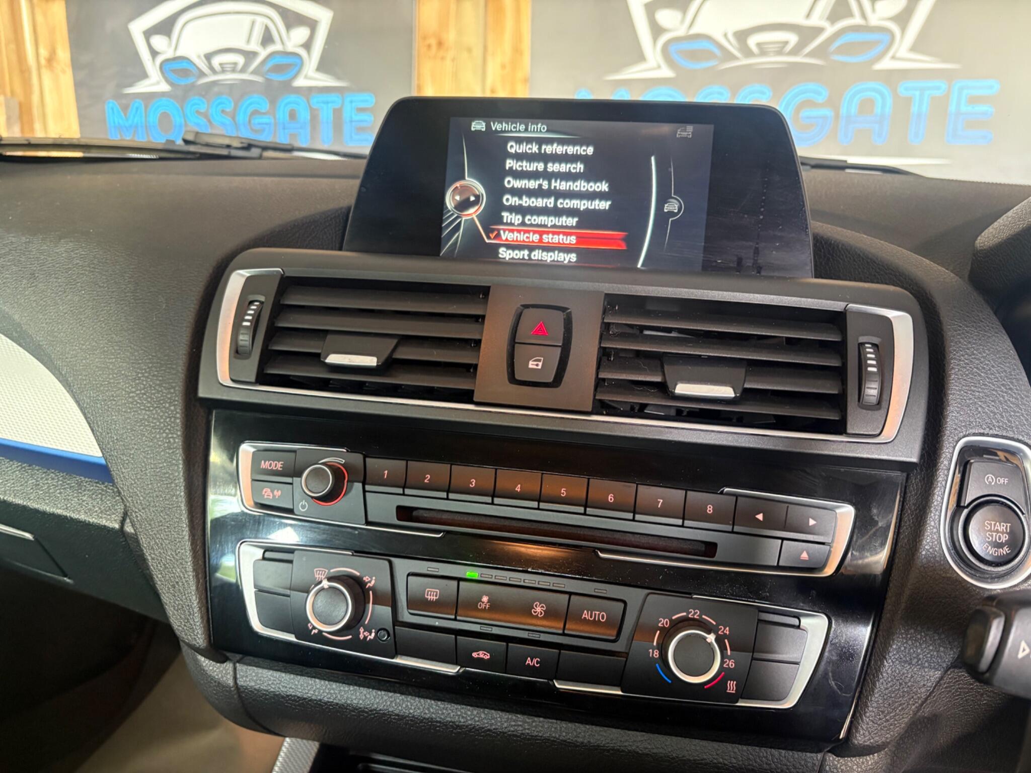 BMW 1 Series view 21