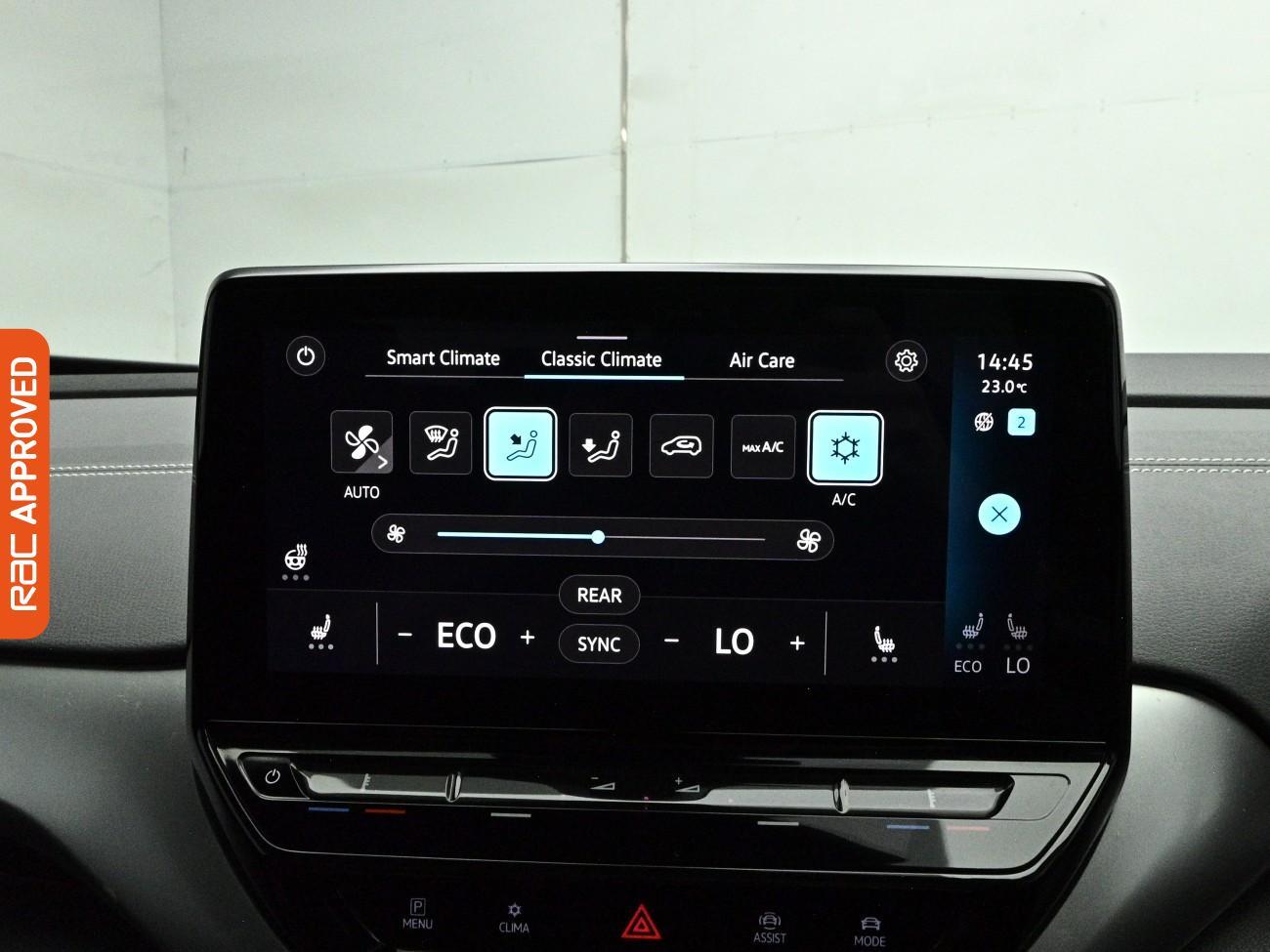 Volkswagen Id.4 view 17