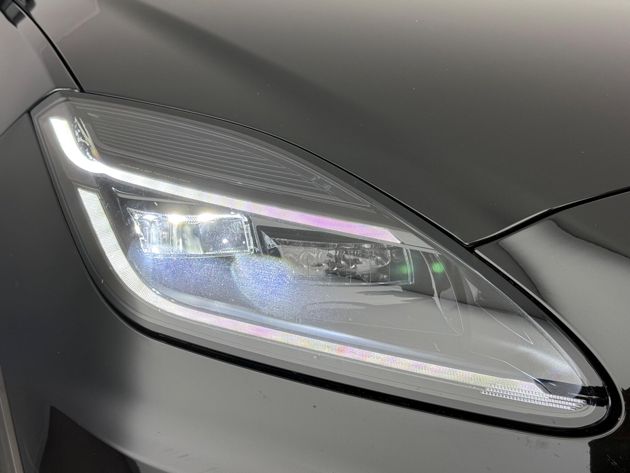 Jaguar E-Pace view 8