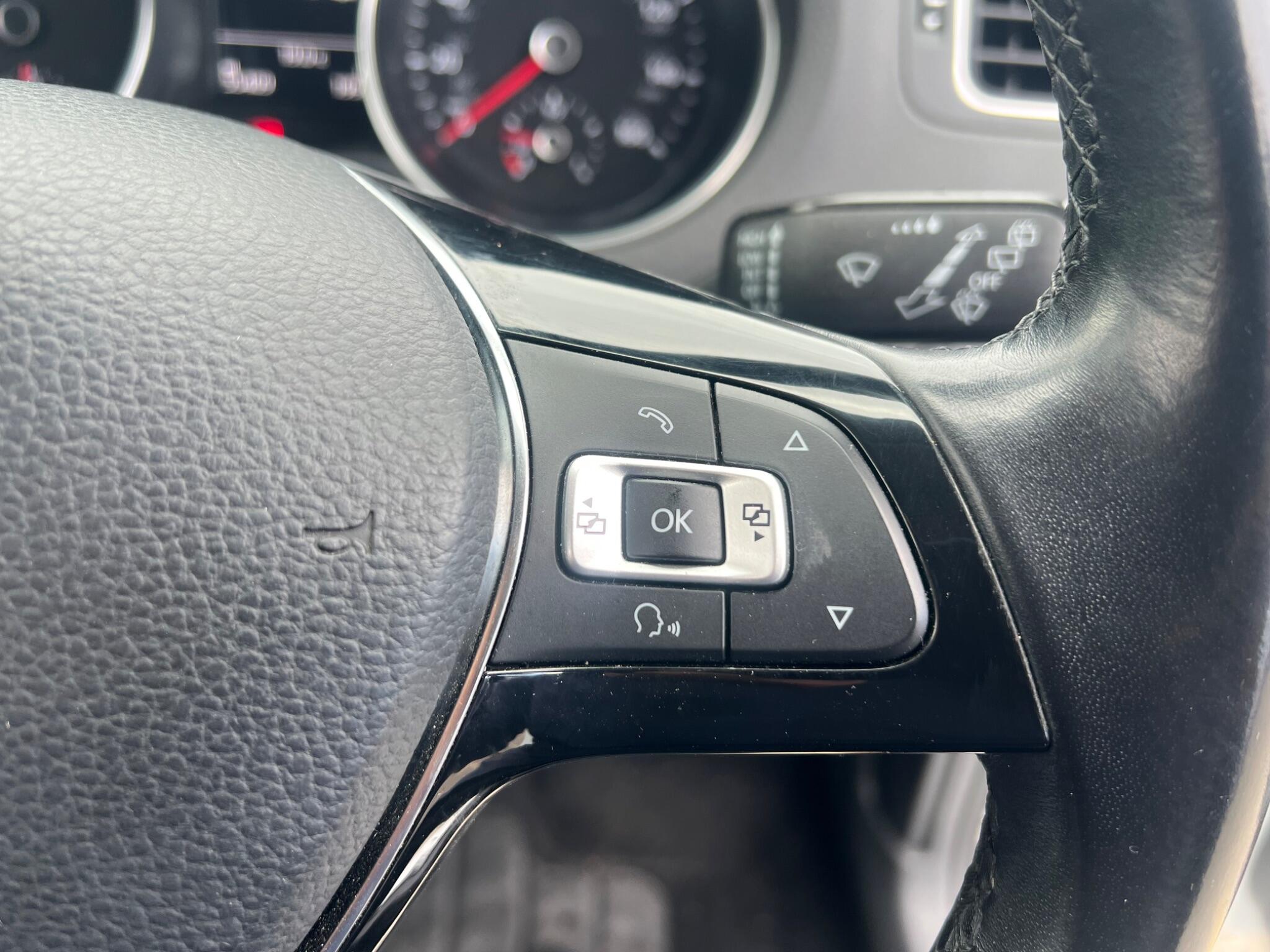 Volkswagen Polo view 32
