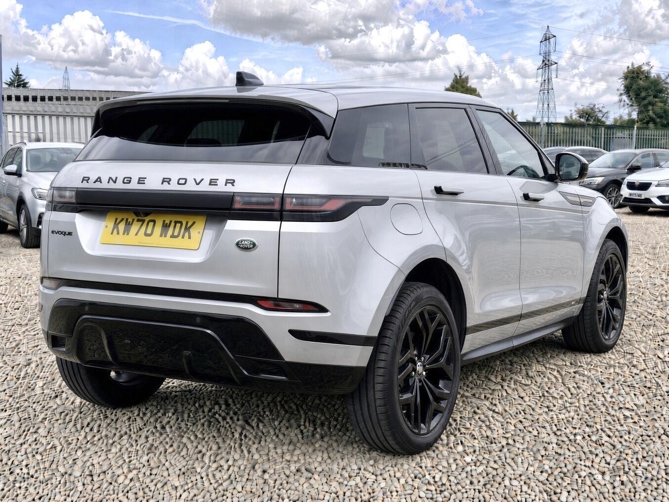 Land Rover Range Rover Evoque view 3