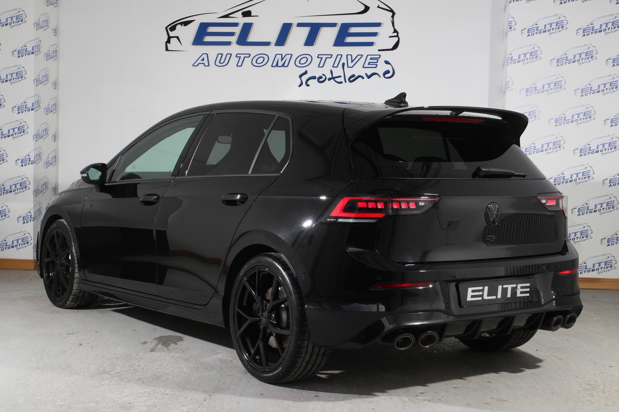 Volkswagen Golf view 9