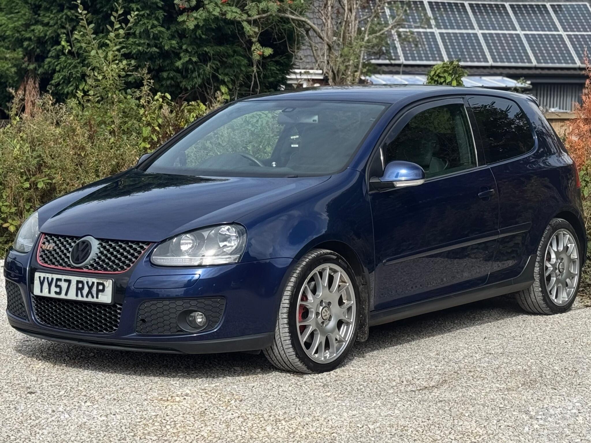 Volkswagen Golf view 6
