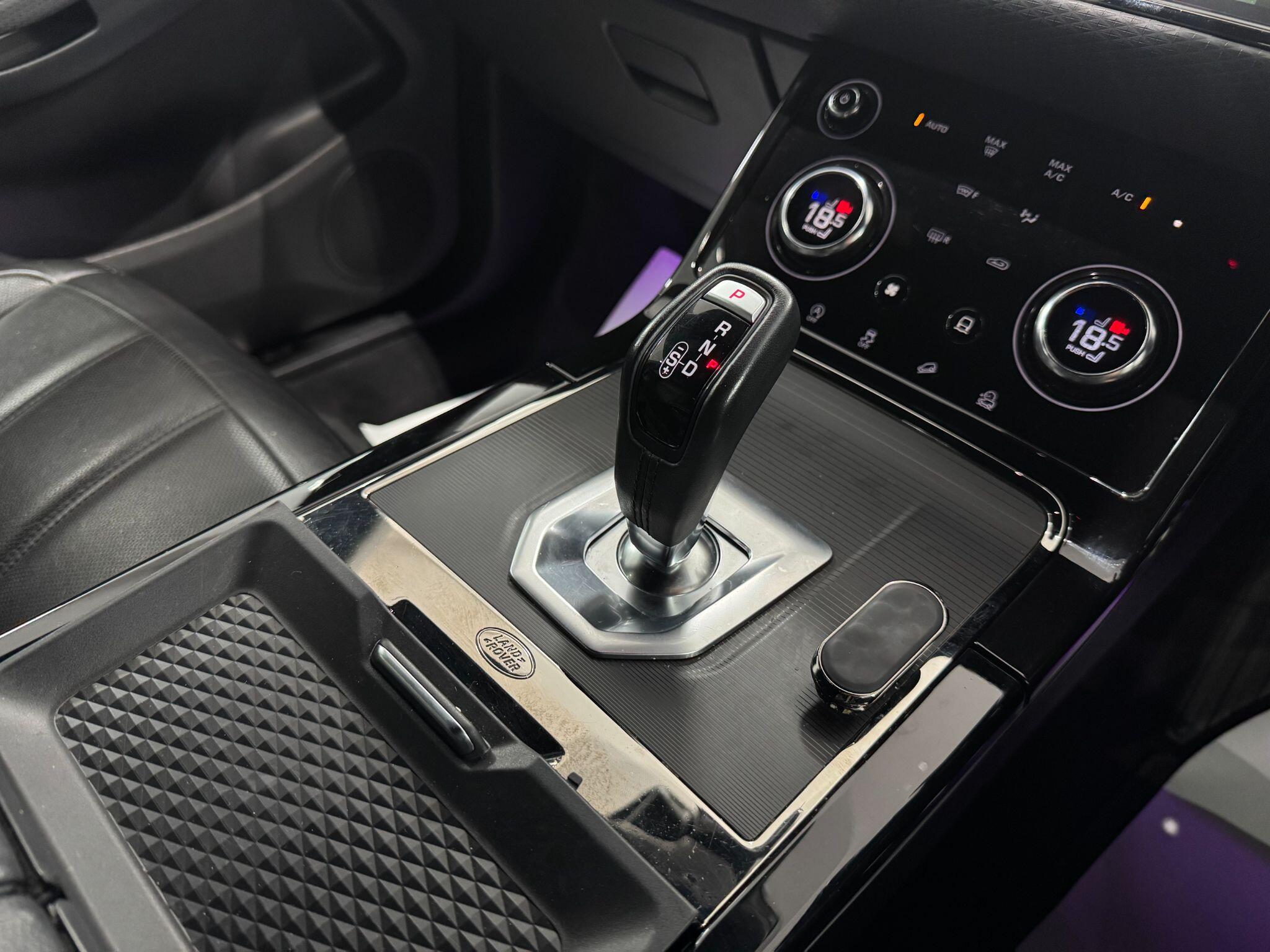 Land Rover Range Rover Evoque view 44