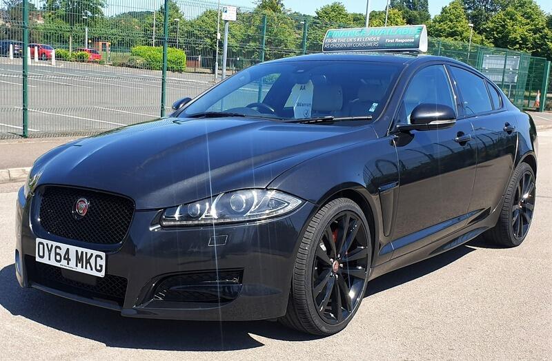 2014 Jaguar XF image 3