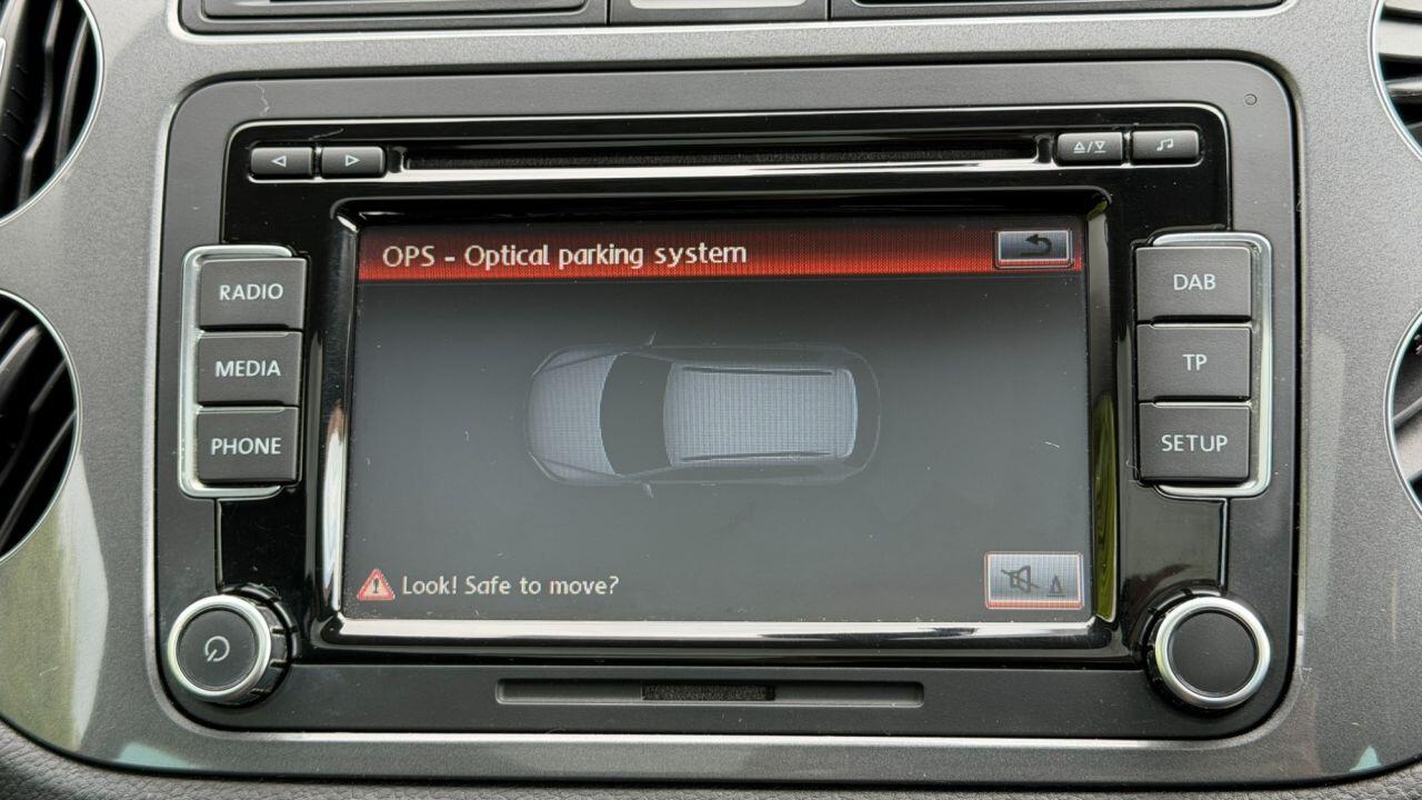 Volkswagen Tiguan view 18