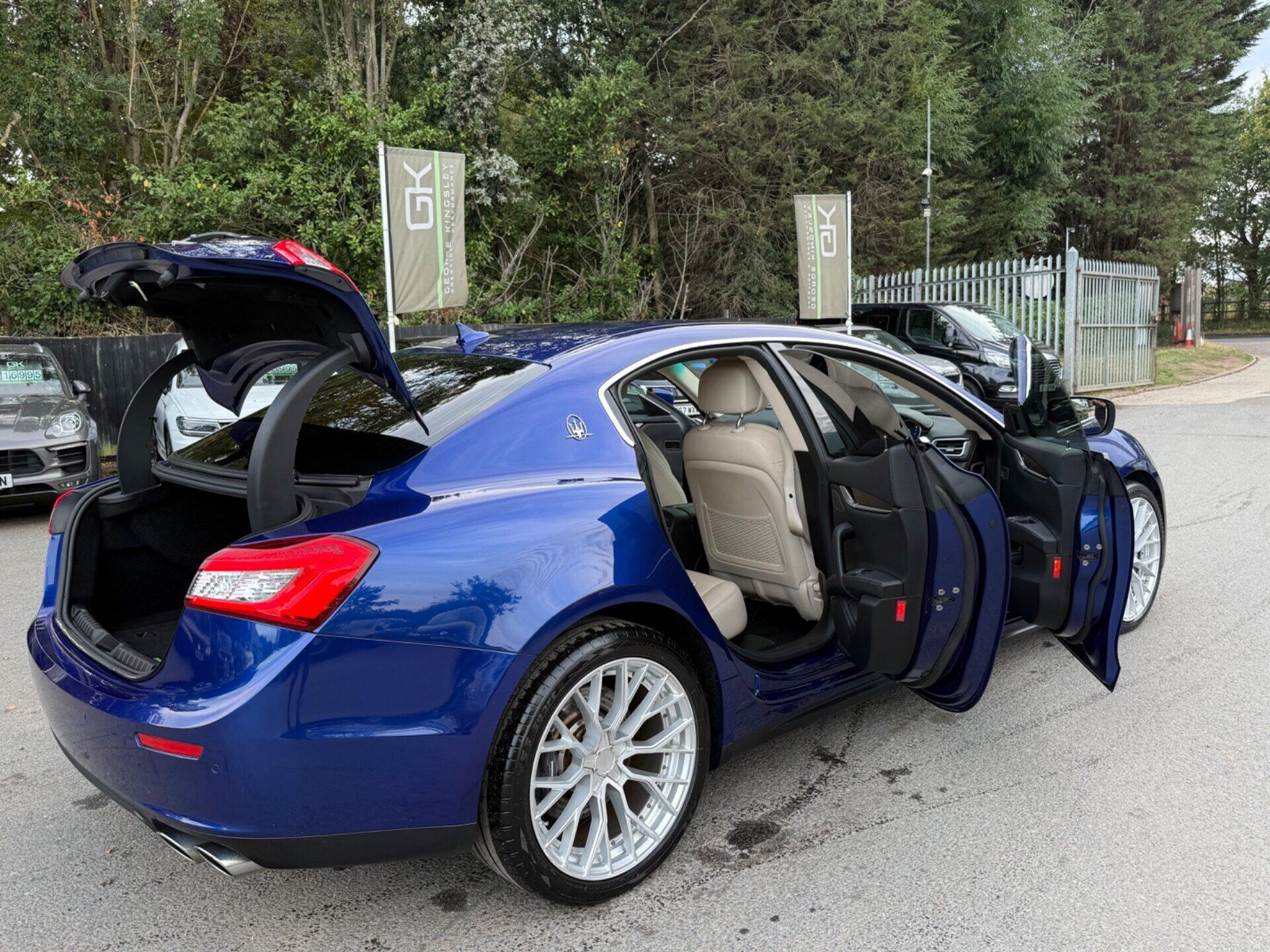 Maserati Ghibli view 45
