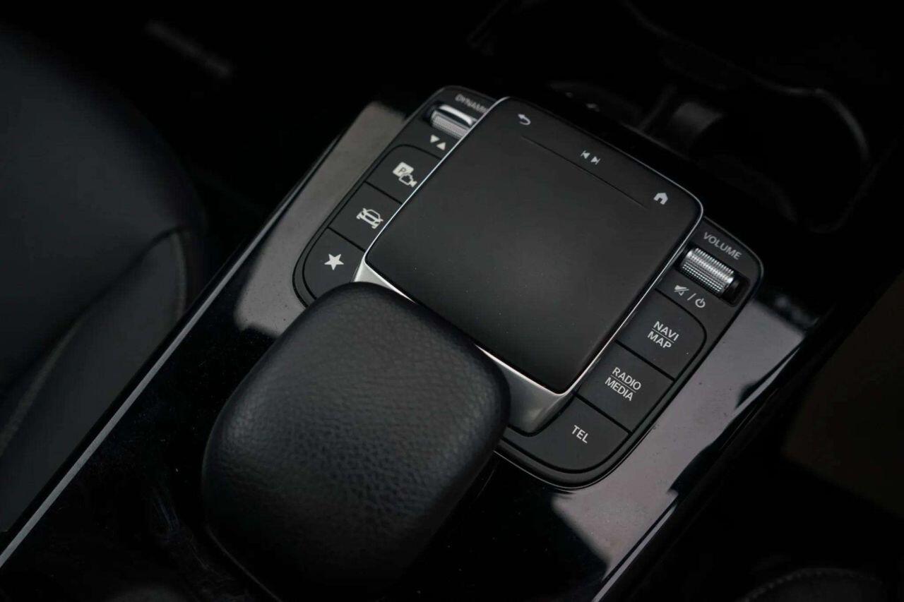 Mercedes-Benz Cla view 27