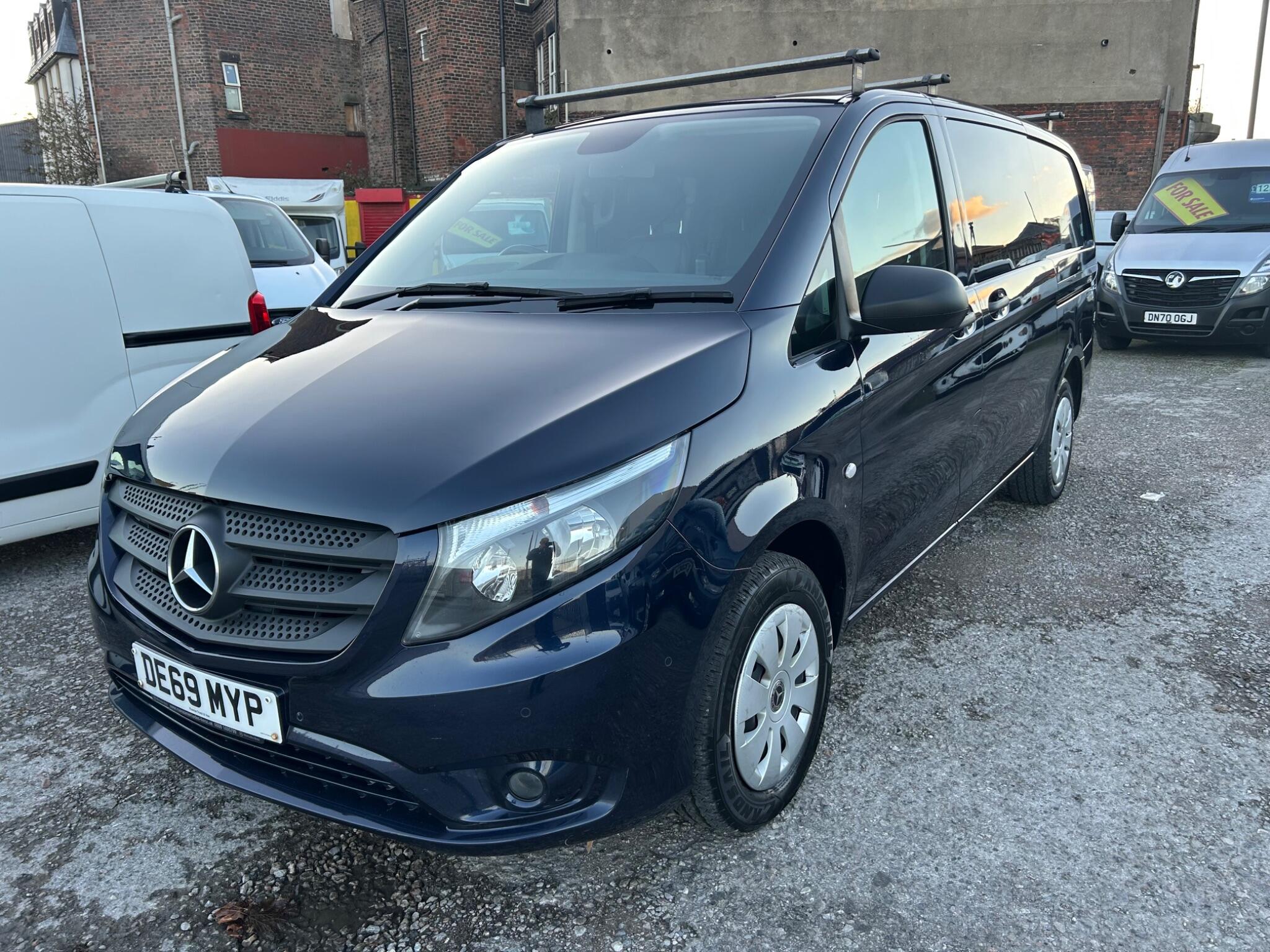 2019 Mercedes-Benz Vito 2.1 114 CDI Progressive Crew Van RWD L2 Euro 6 (s/s) 5dr (LWB) • 121,000 miles image 3