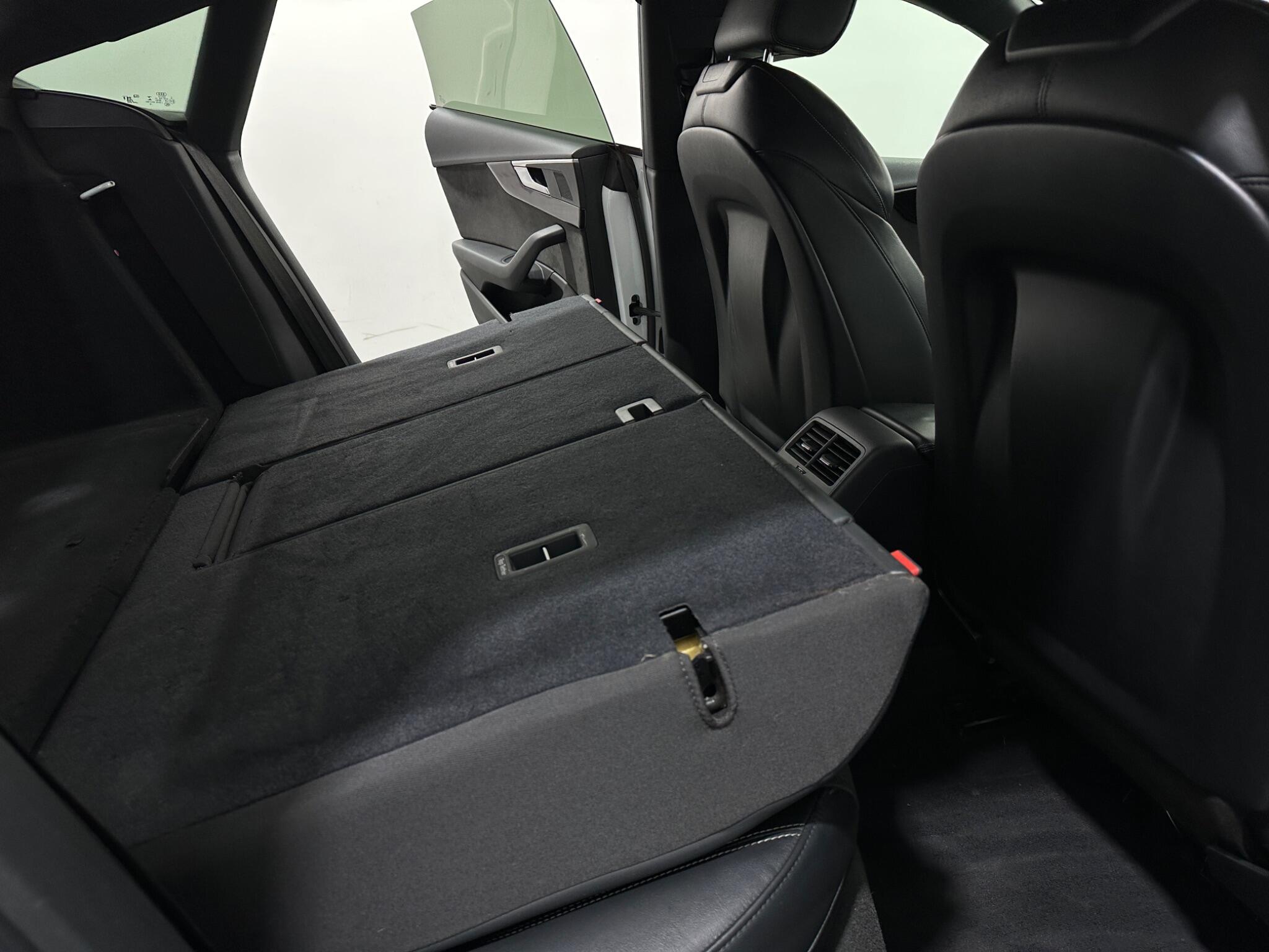 Audi A5 view 46
