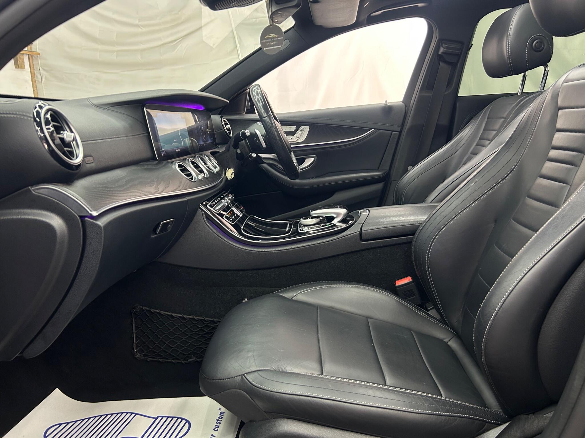 Mercedes-Benz E Class view 51