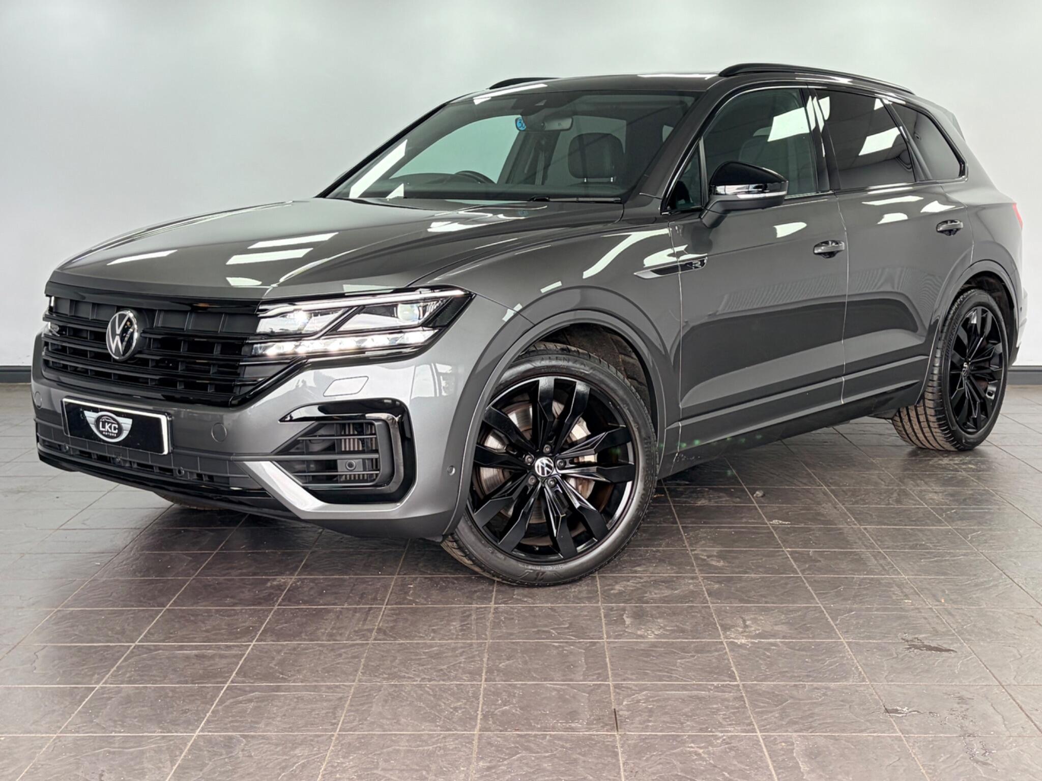 2022 Volkswagen Touareg in Grey for sale