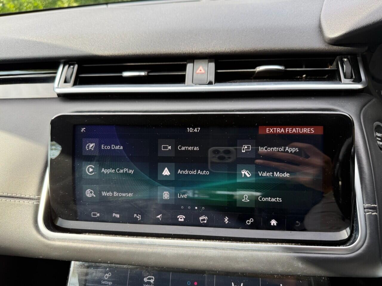 Land Rover Range Rover Velar view 33