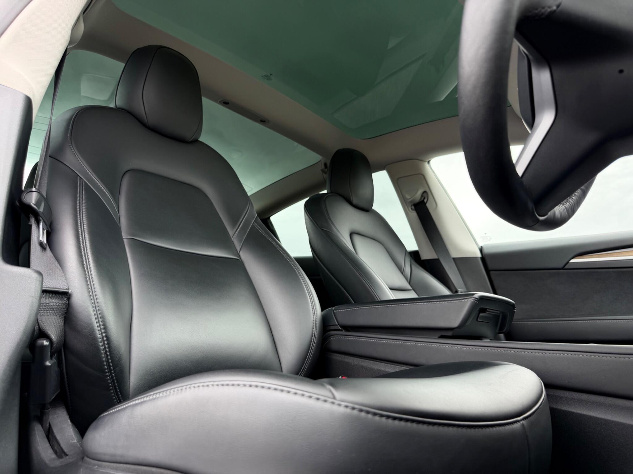 Tesla Model 3 view 6