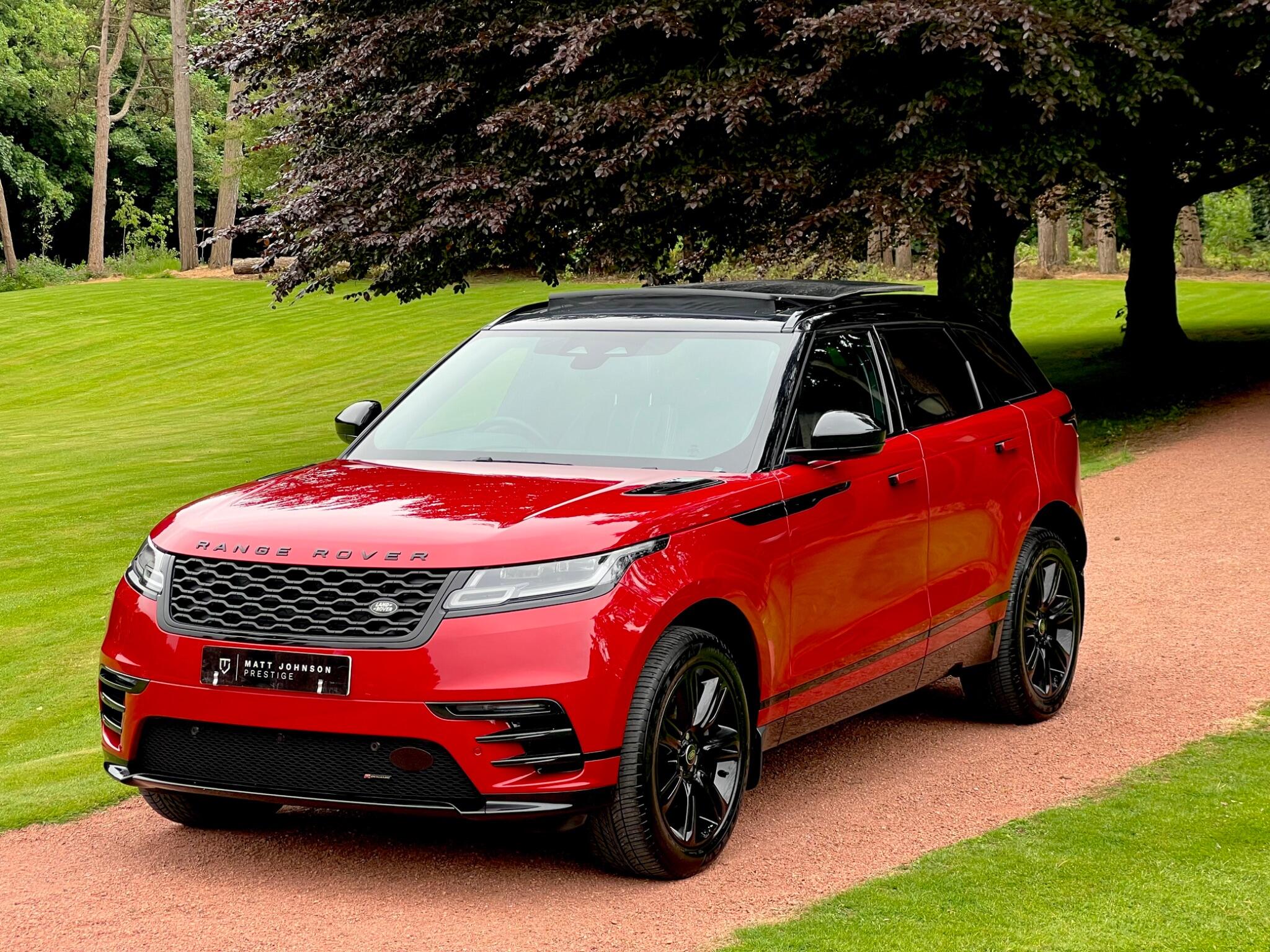 Land Rover Range Rover Velar view 3