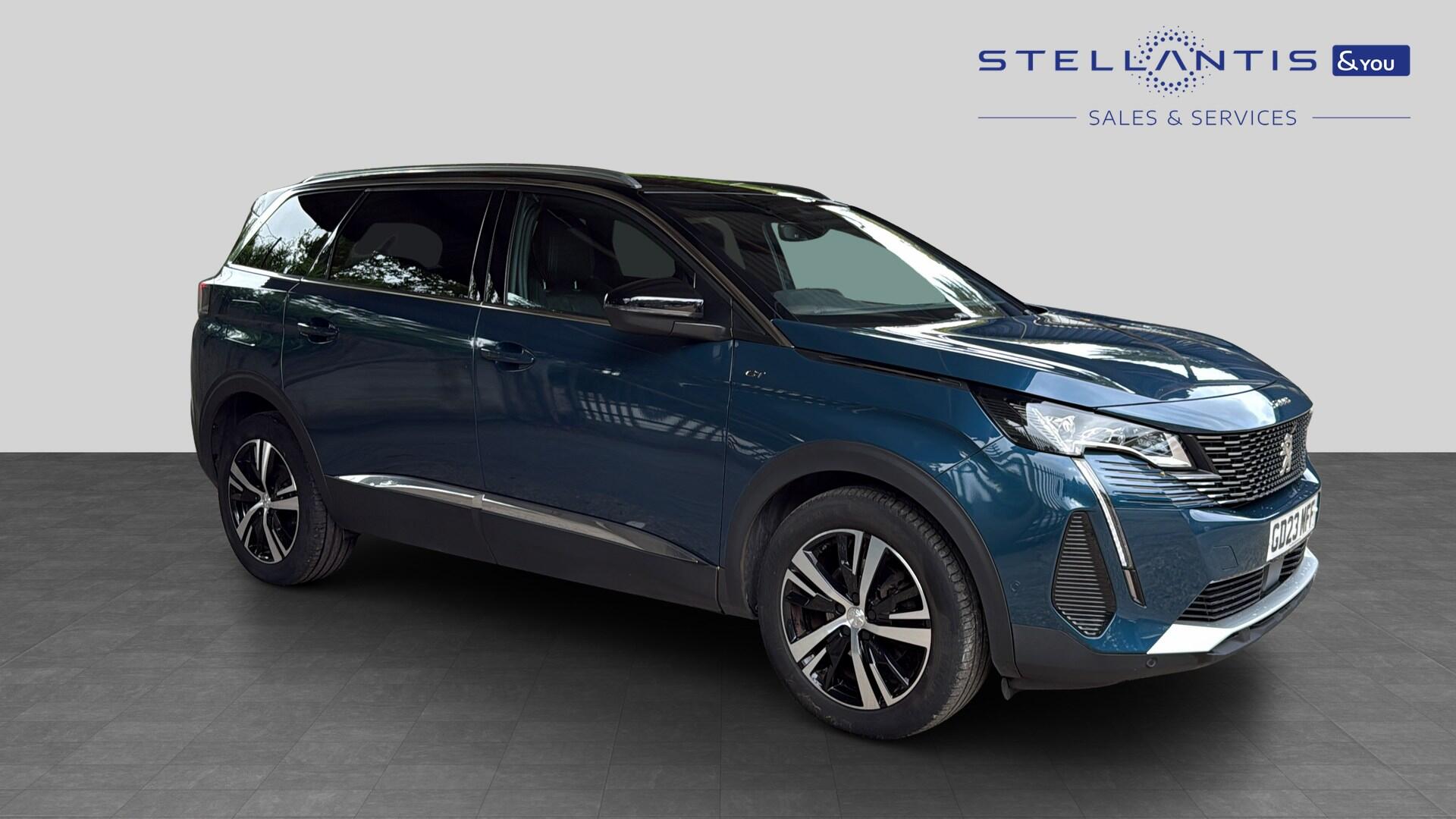 2023 Peugeot 5008