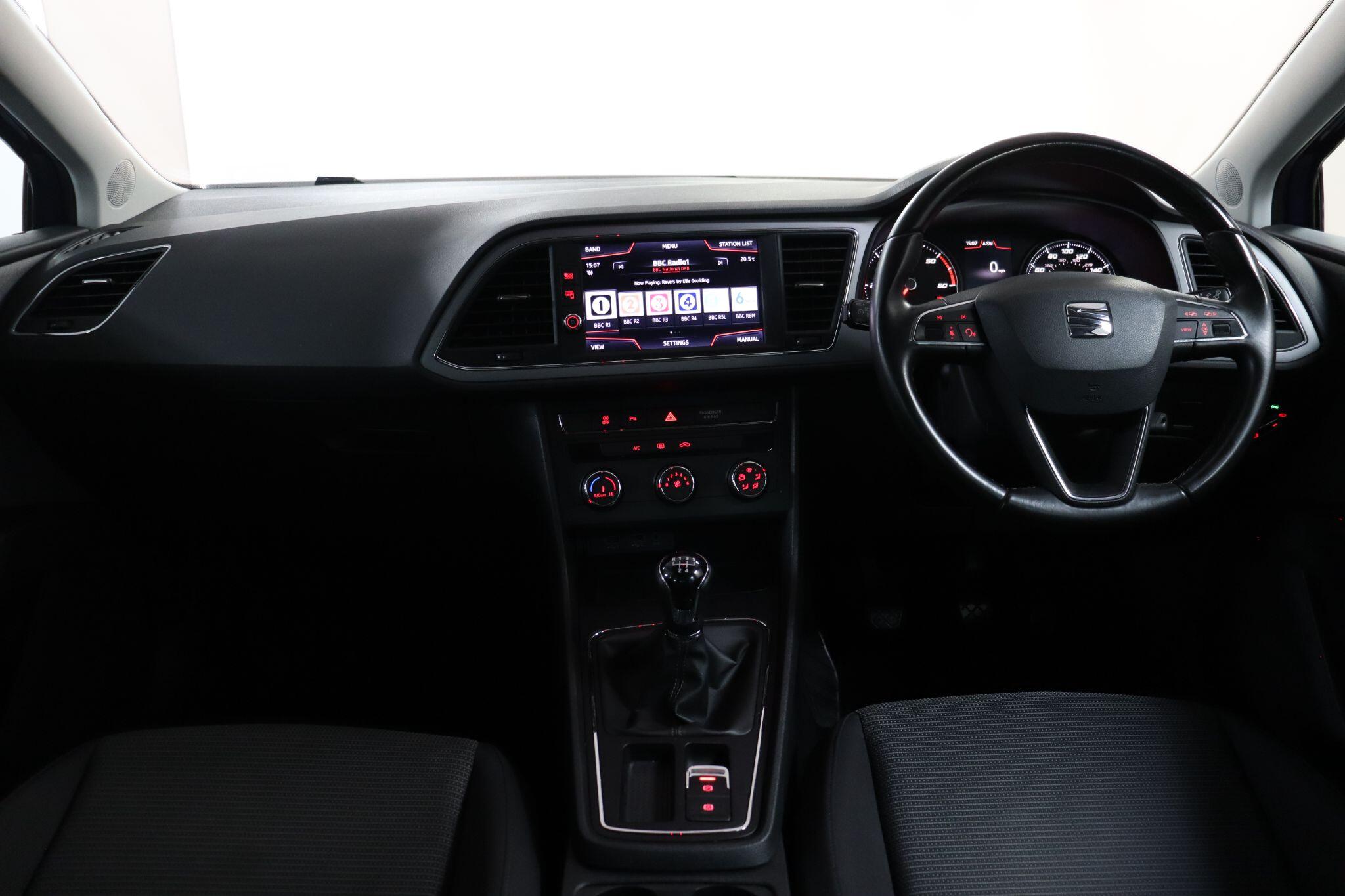 SEAT Leon view 41