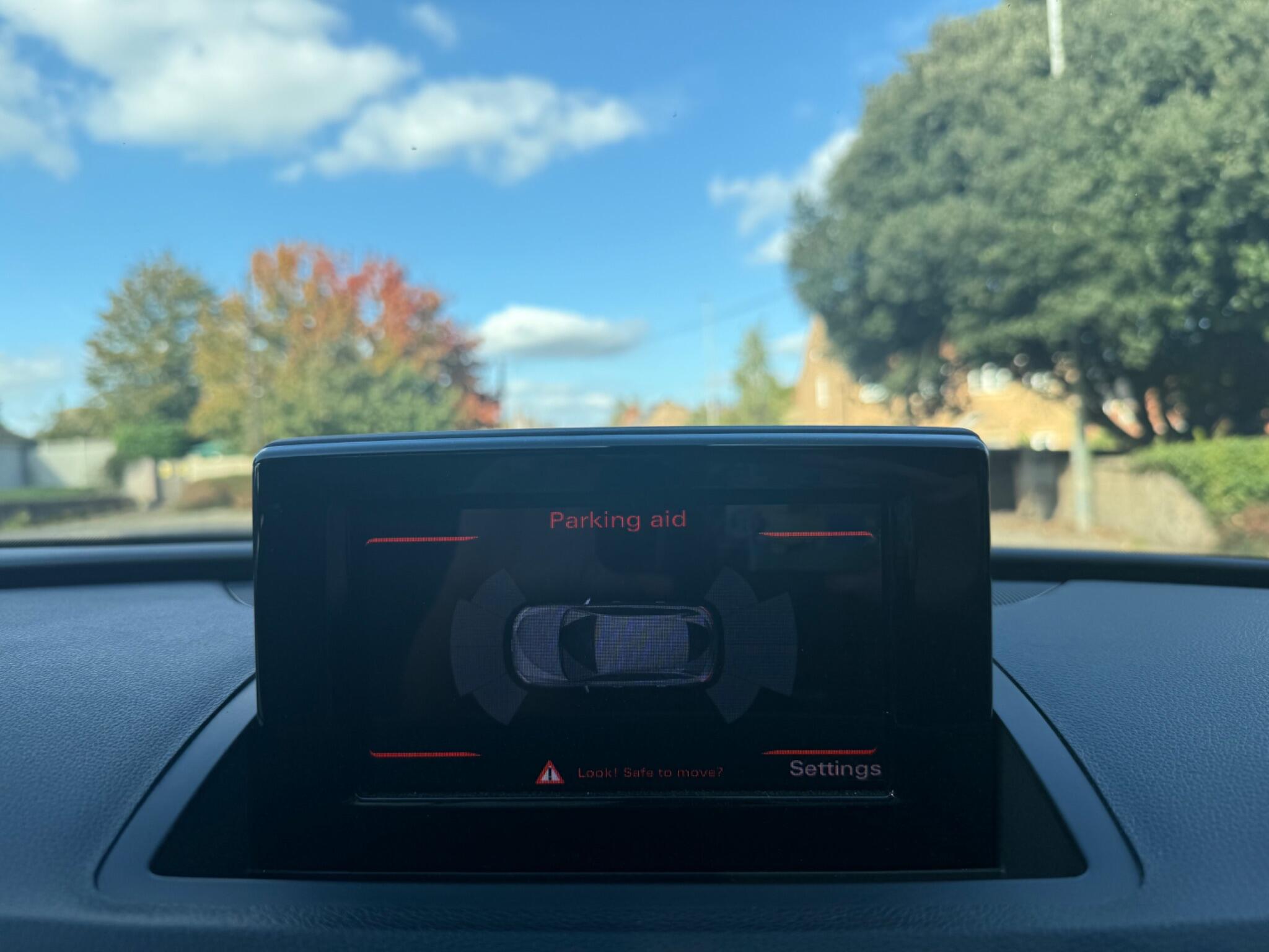 2017 Audi Q3 image 26