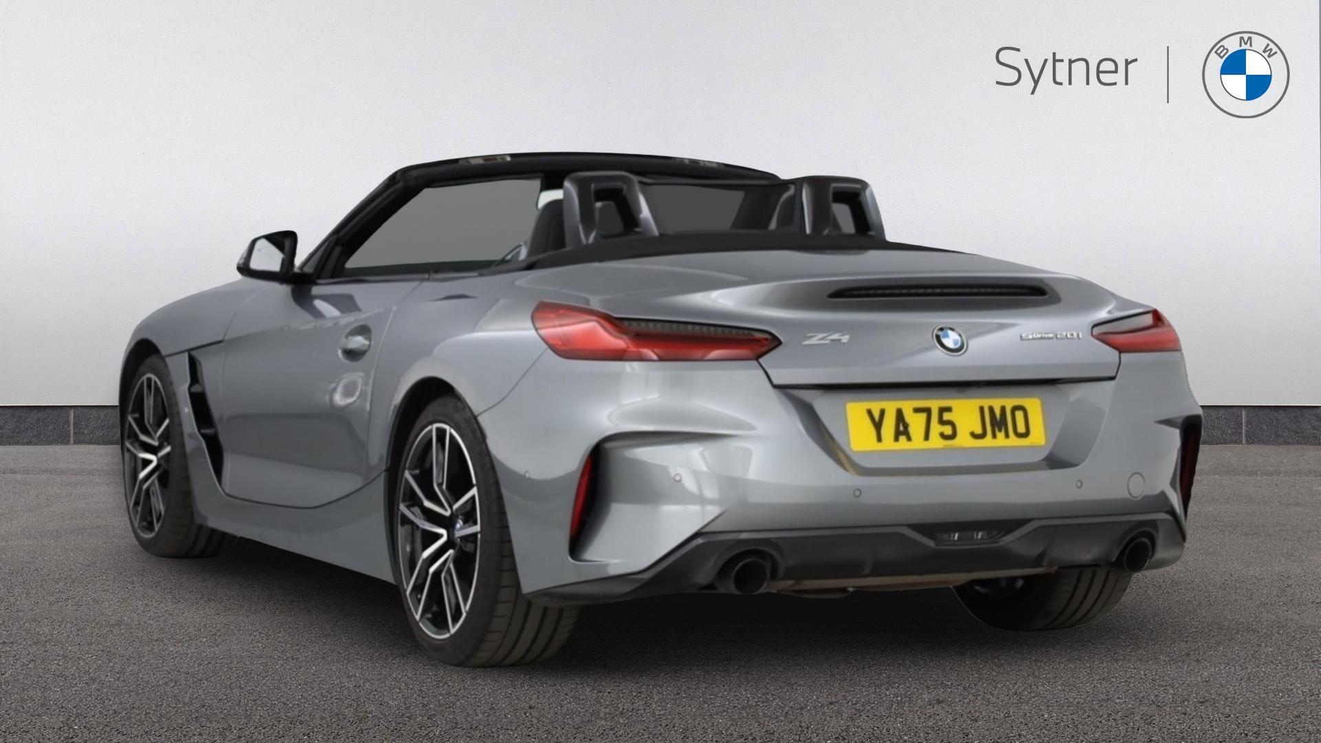 BMW Z4 view 2