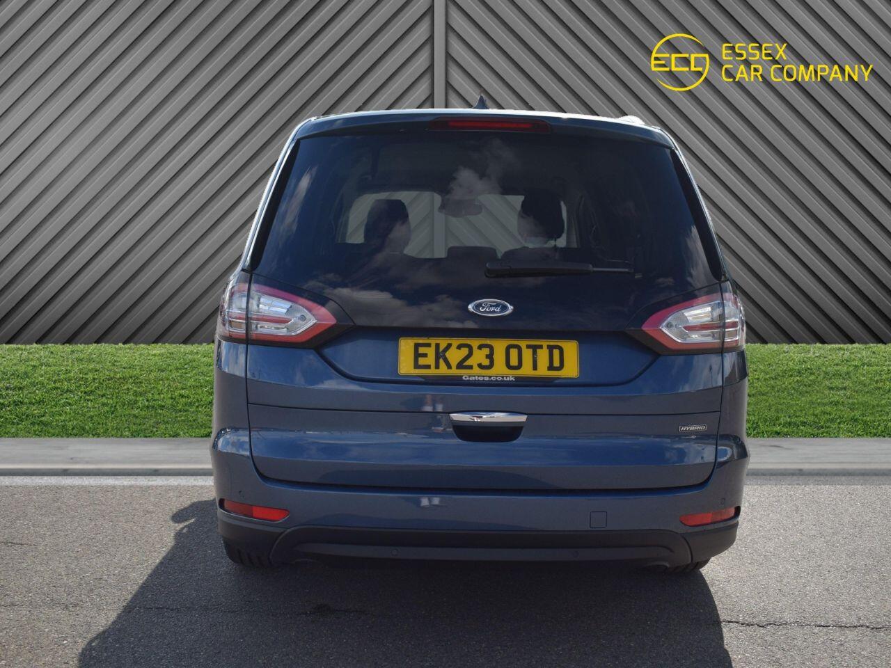 Ford Galaxy view 11