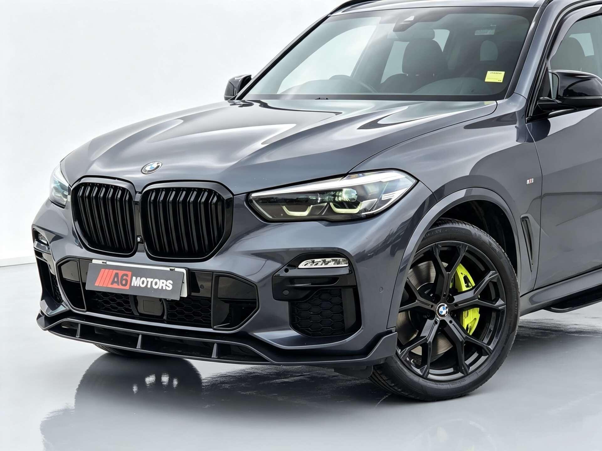 BMW X5 view 13
