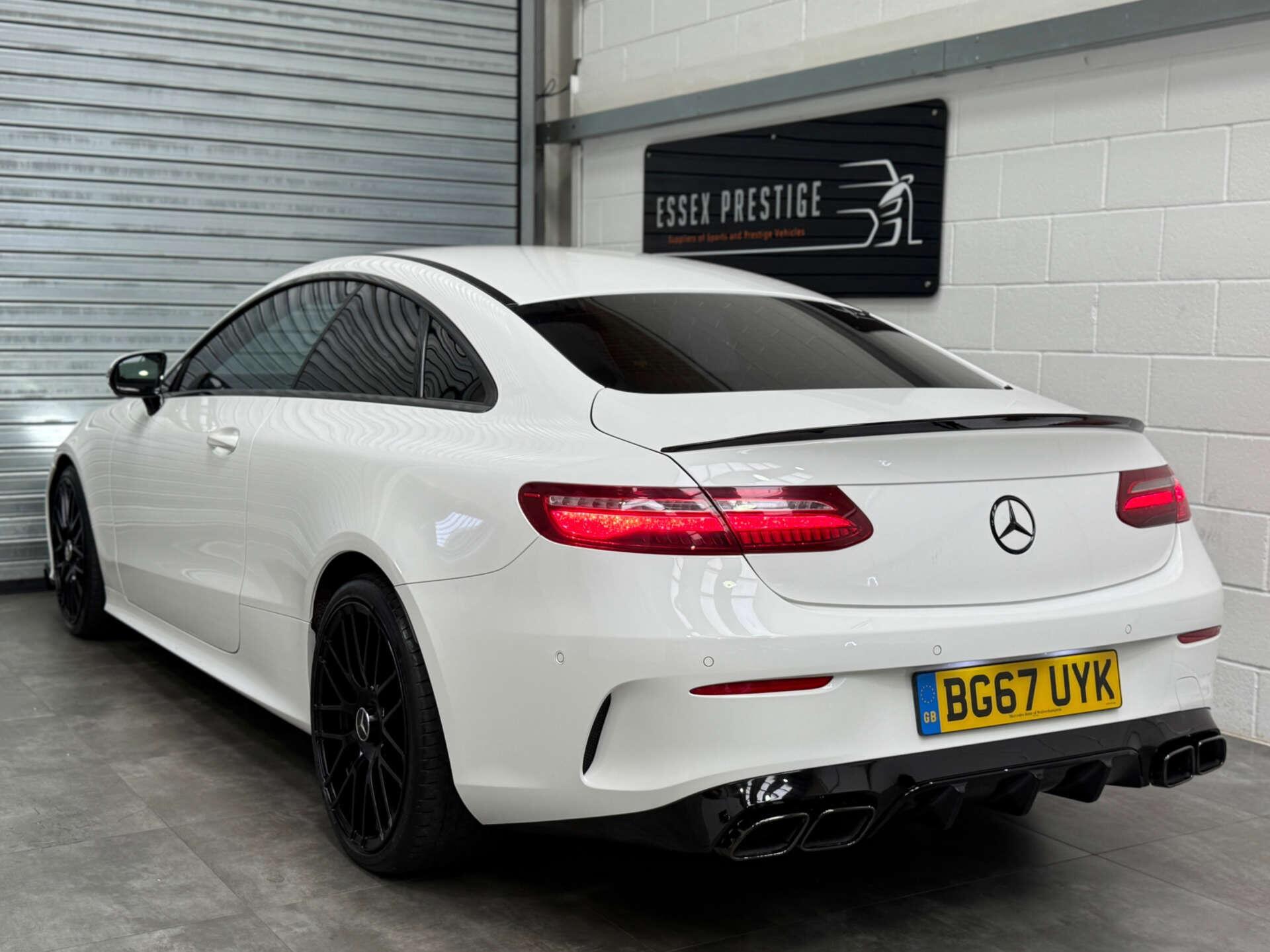 Mercedes-Benz E-Class view 6