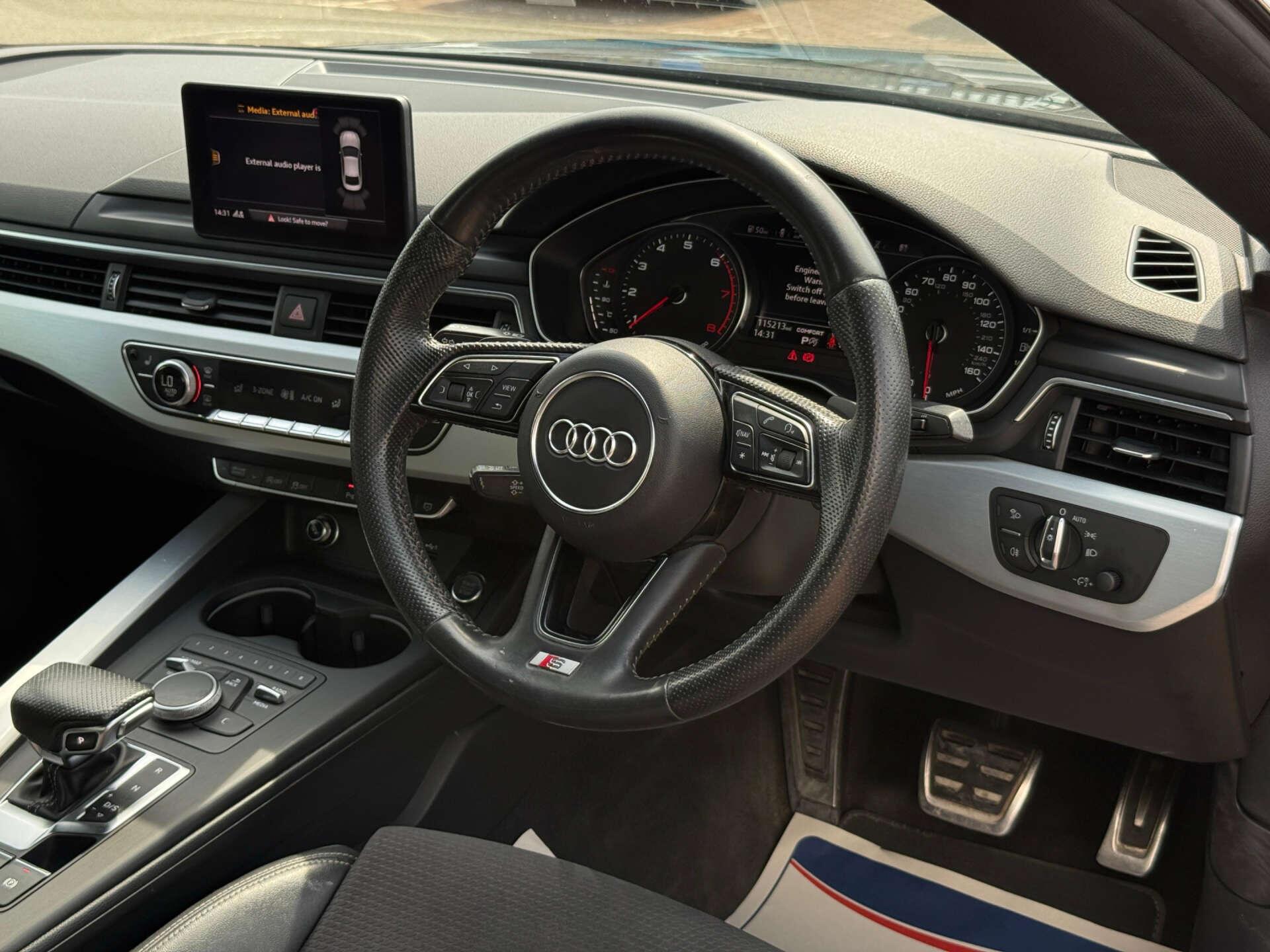 Audi A5 view 56