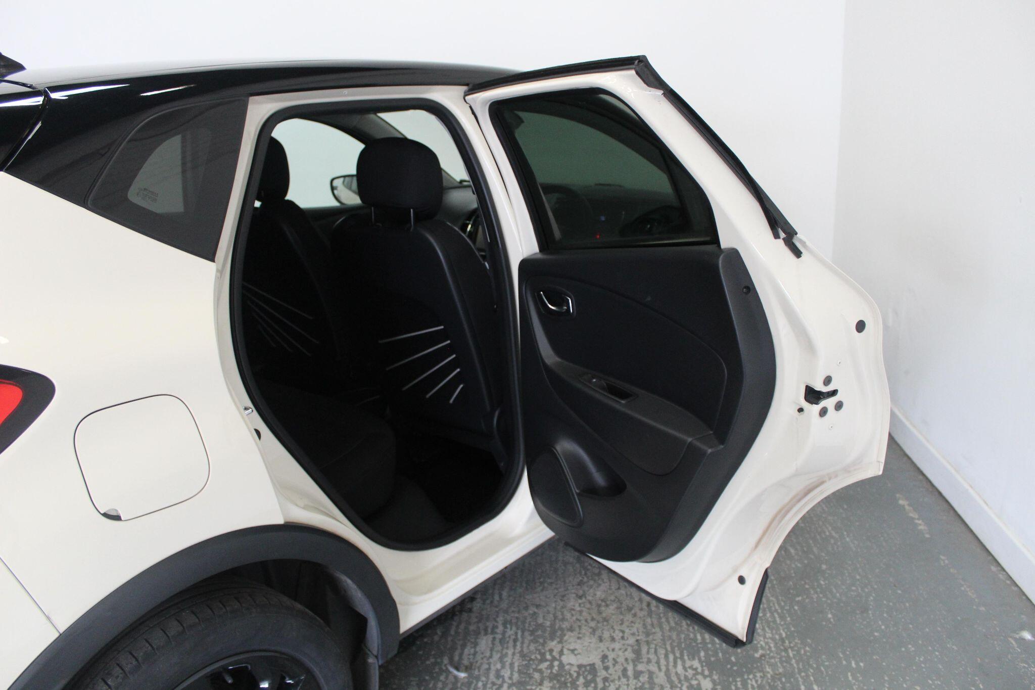Renault Captur view 25