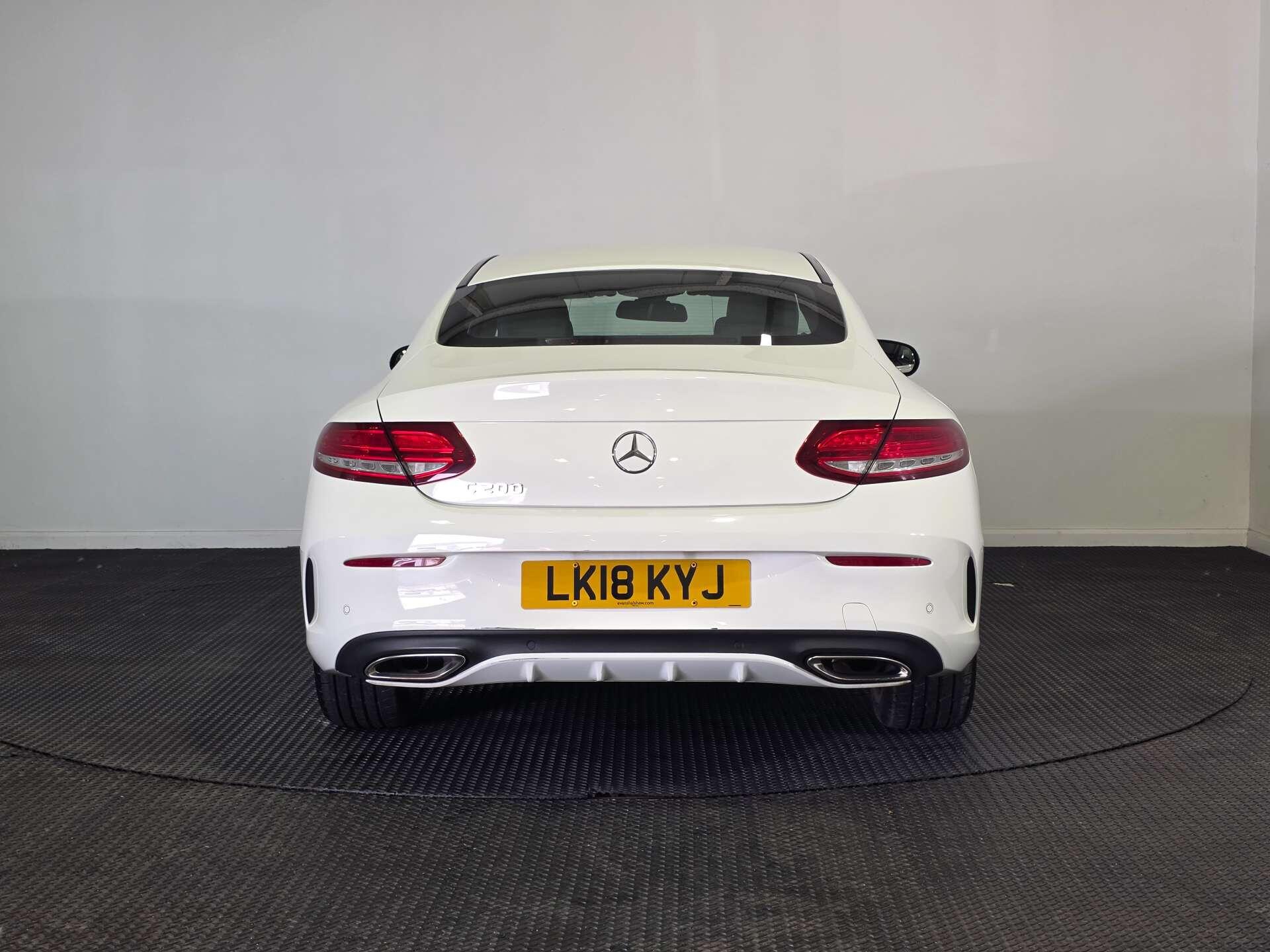 Mercedes-Benz C-Class view 6
