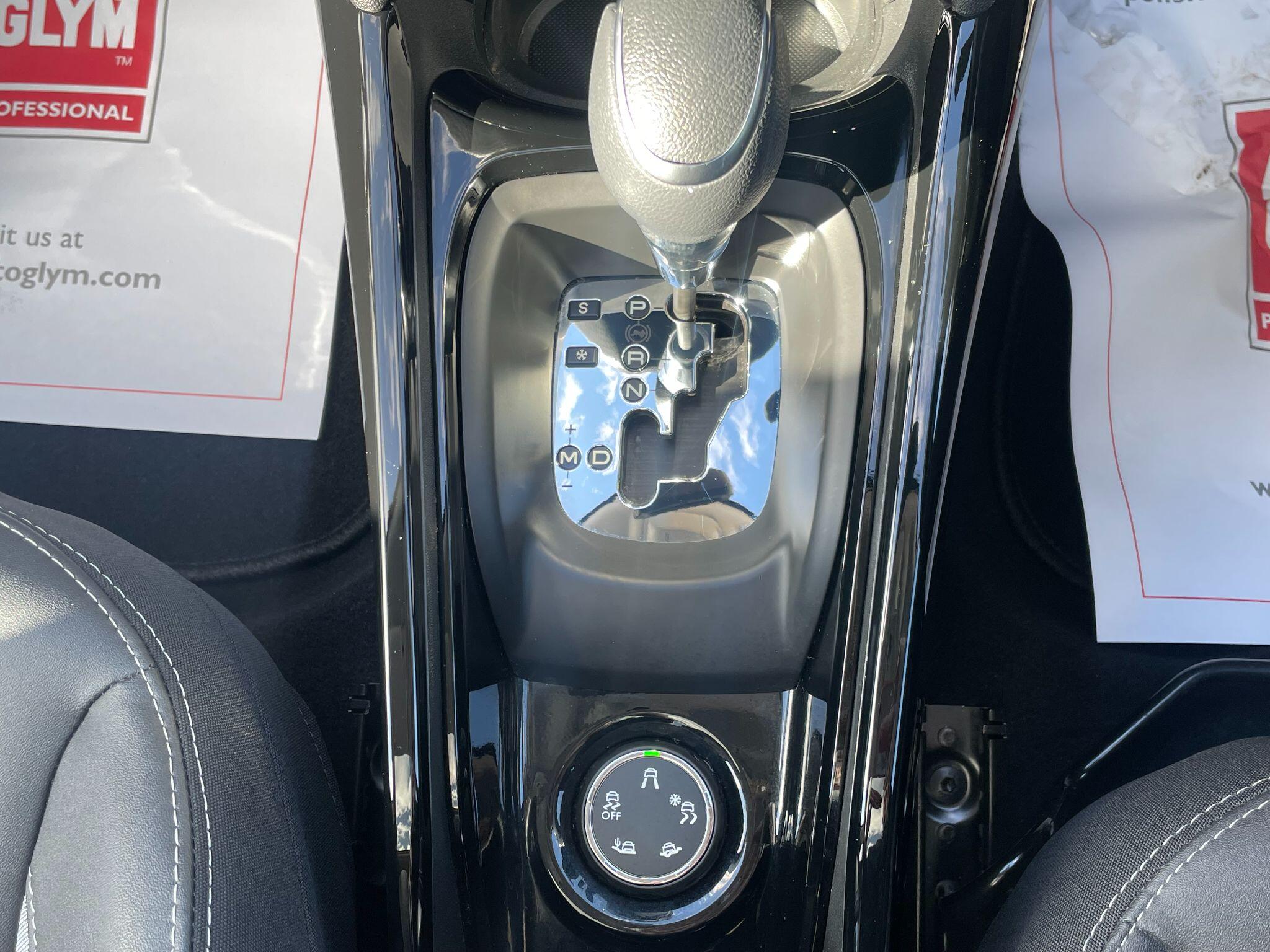 Peugeot 2008 view 29