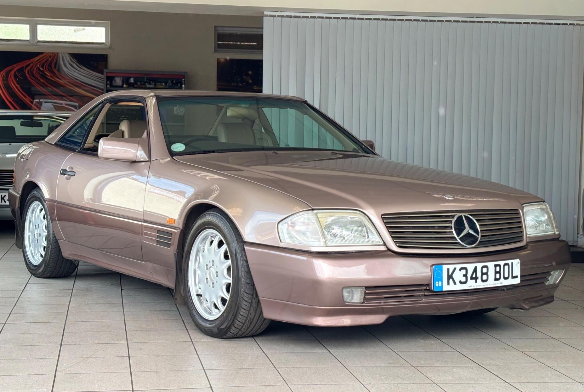 1993 (K reg) Mercedes-Benz SL in Bronze for sale