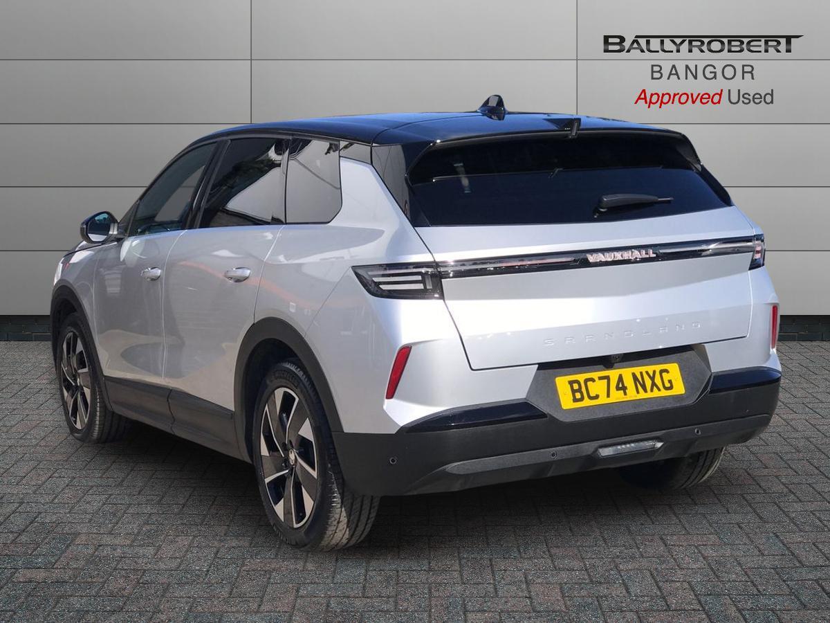 Vauxhall Grandland view 2