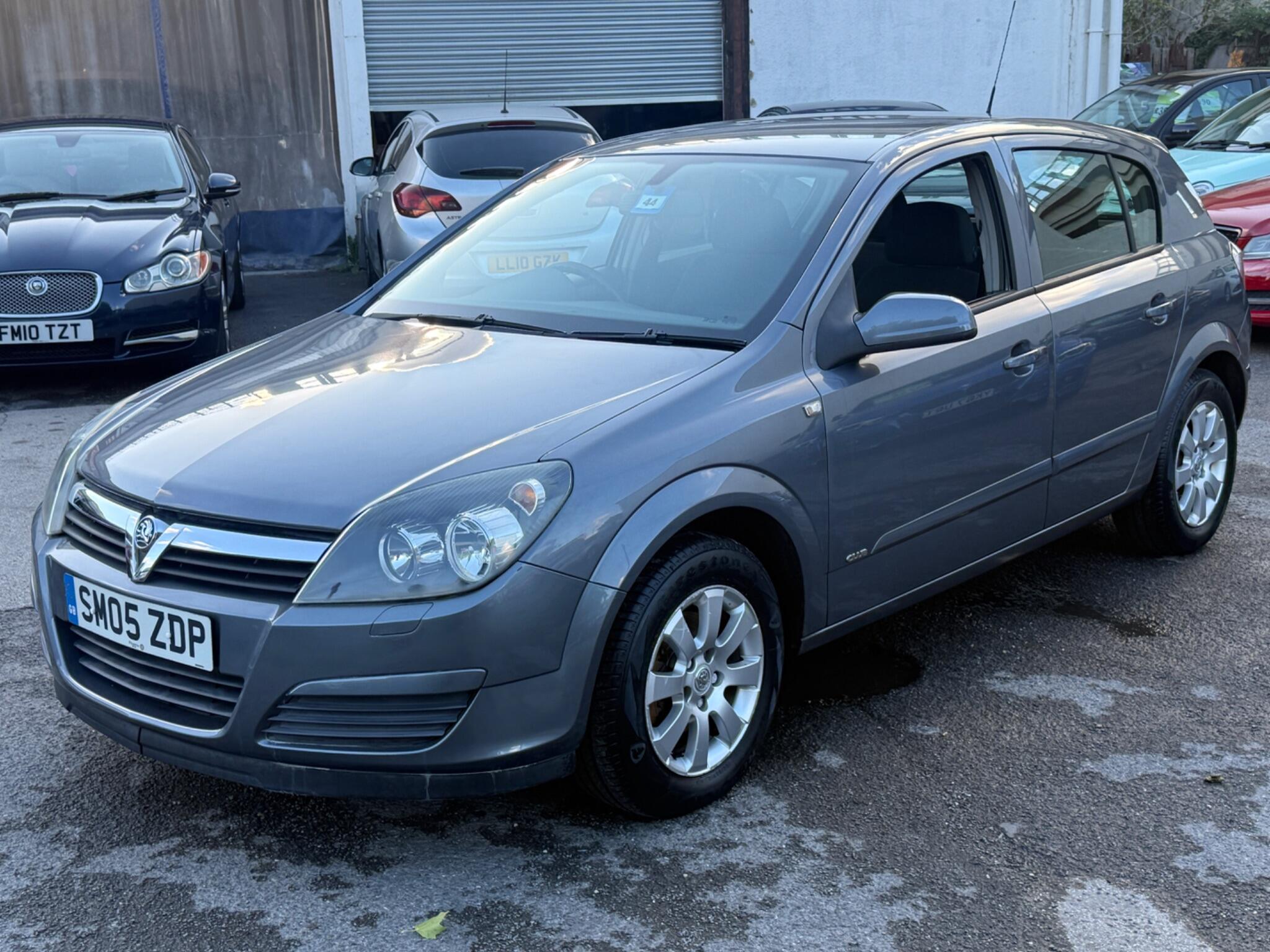 Vauxhall Astra - Image 8