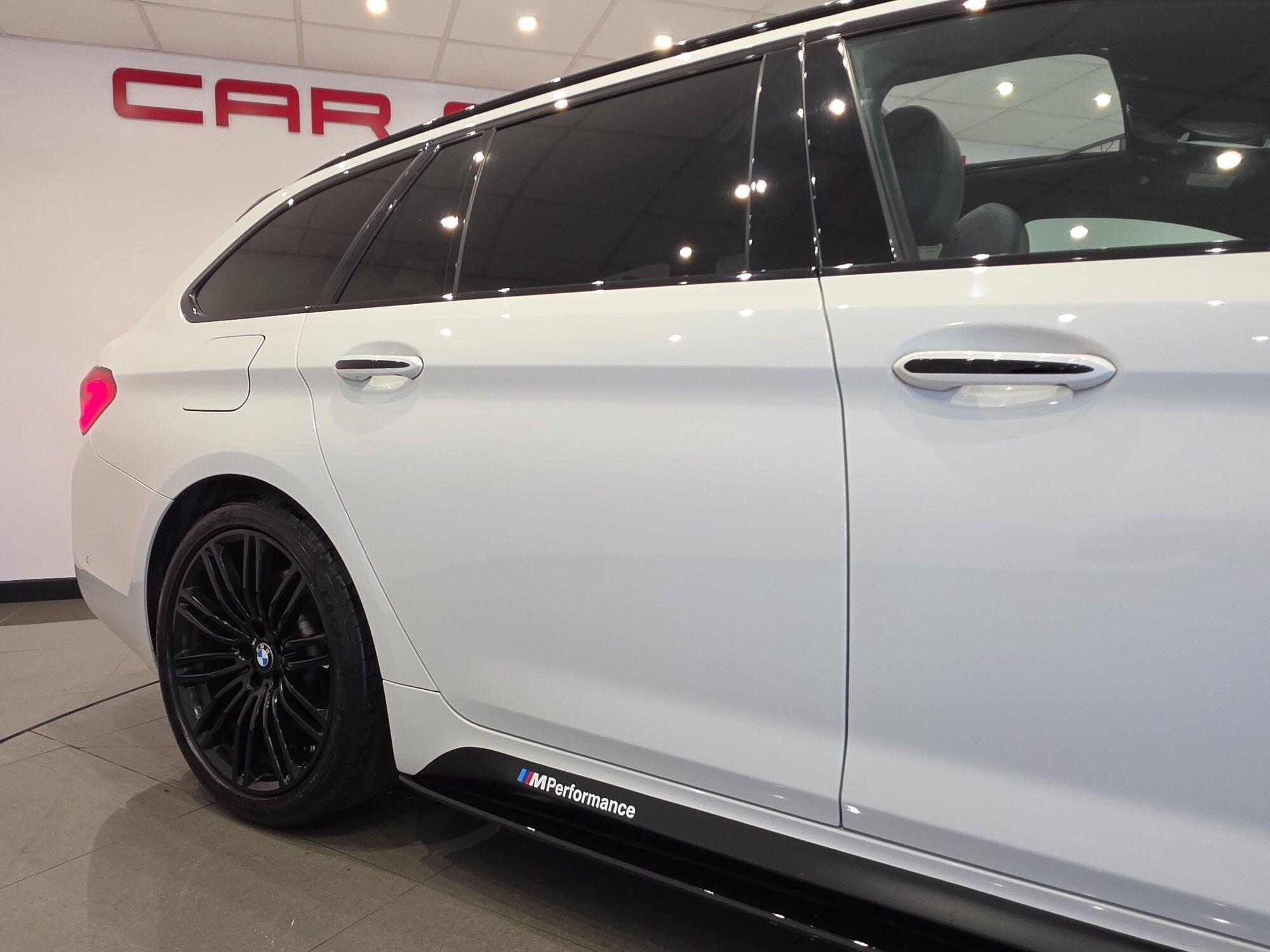 BMW 5 Series view 81