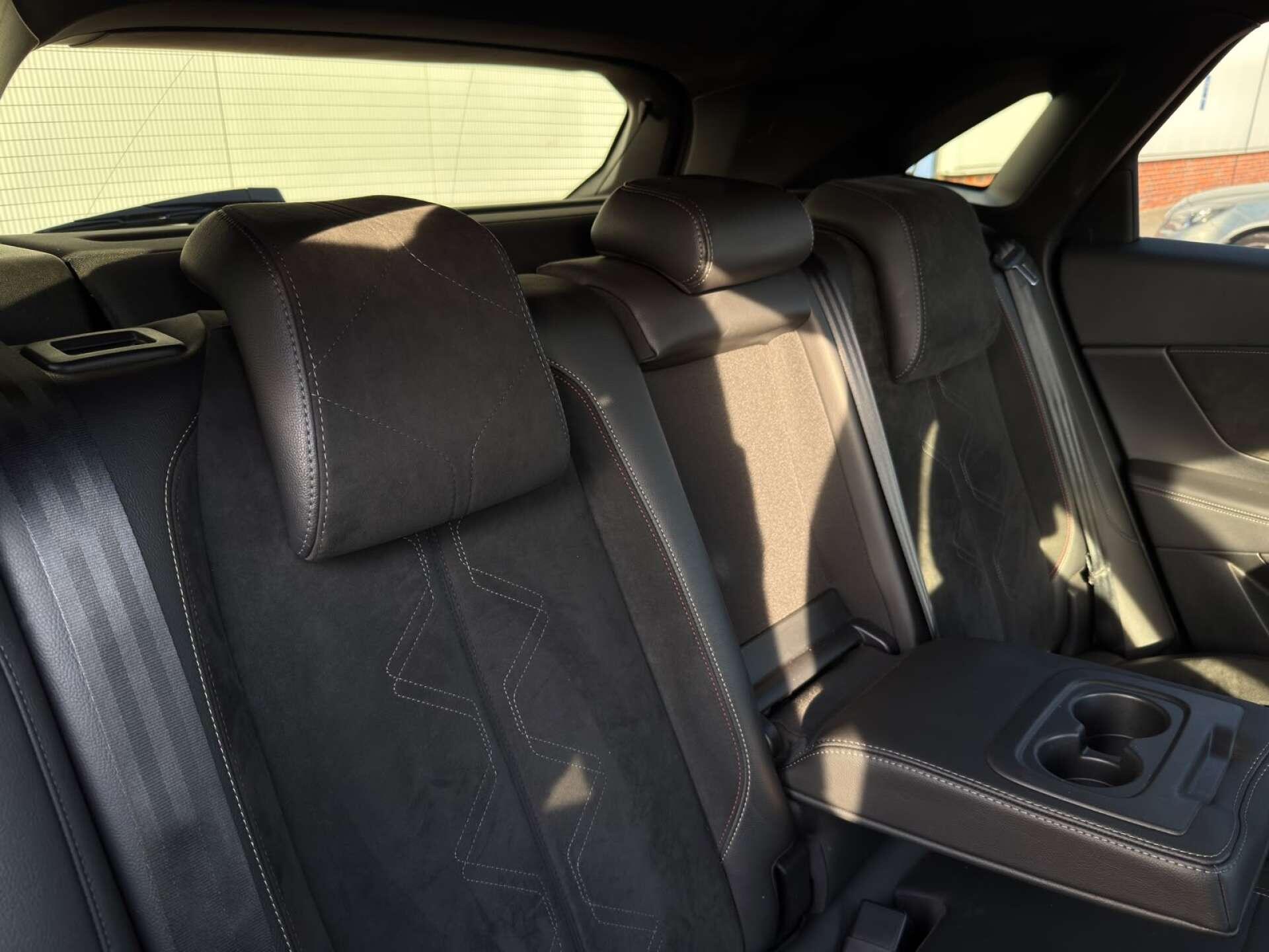 DS Automobiles DS 7 Crossback view 13